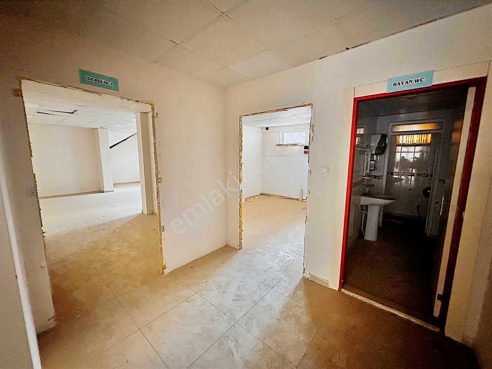 Hadi Gayrimenkulden Üniversite Karşısı Kiralık Asma Katlı İşyeri - Görsel 14