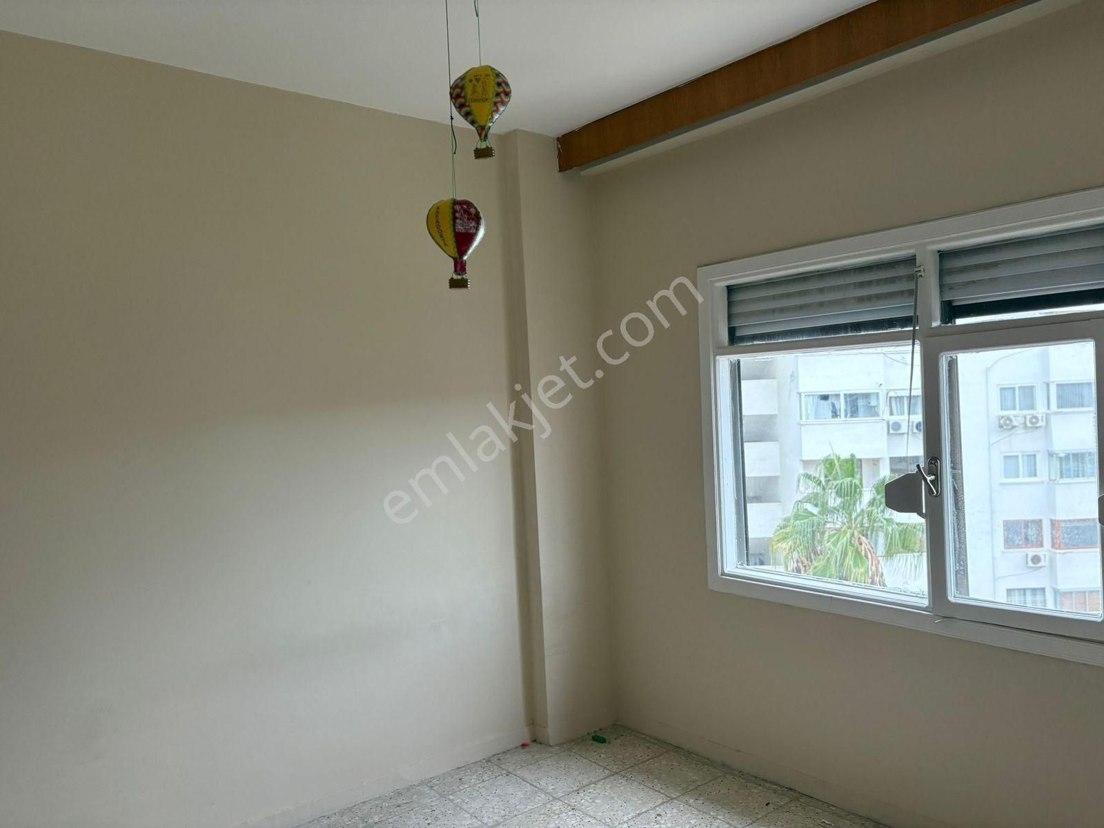 Thor'dan Menderes Mahallesinde Site İçinde 3+1 Kiralık Daire - Görsel 8