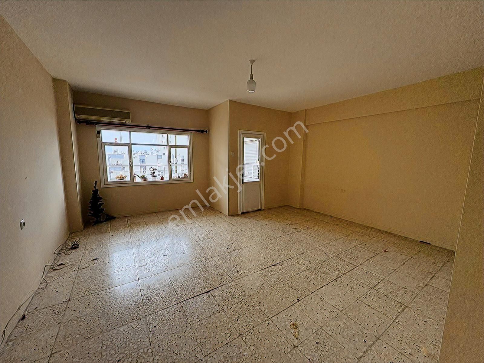 Thor'dan Menderes Mahallesinde Site İçinde 3+1 Kiralık Daire - Görsel 5