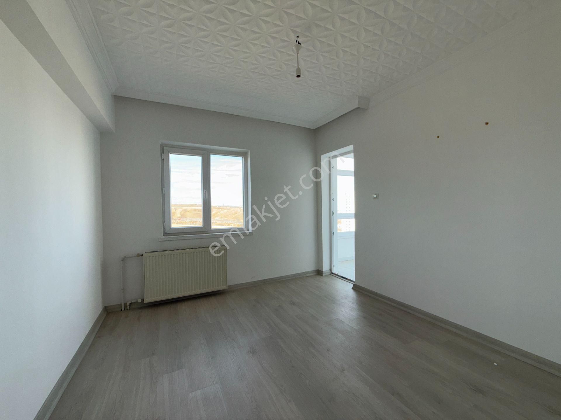 Ufuk Kılıç Emlak'tan Hastane Yakını Site İçerisinde Asansörlü 3+1 Daire - Görsel 13