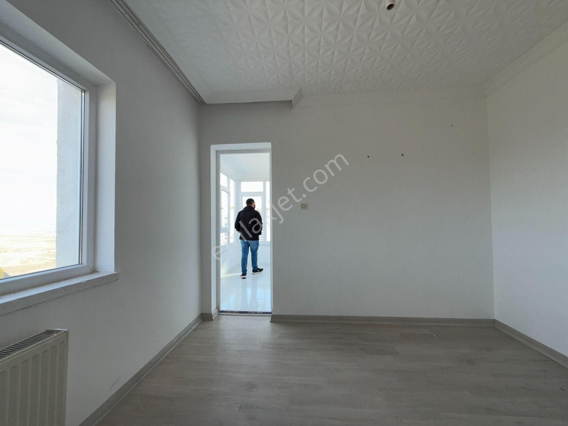 Ufuk Kılıç Emlak'tan Hastane Yakını Site İçerisinde Asansörlü 3+1 Daire - Görsel 14