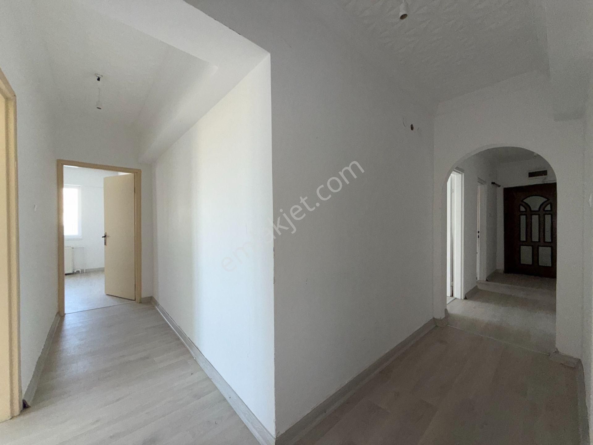 Ufuk Kılıç Emlak'tan Hastane Yakını Site İçerisinde Asansörlü 3+1 Daire - Görsel 26