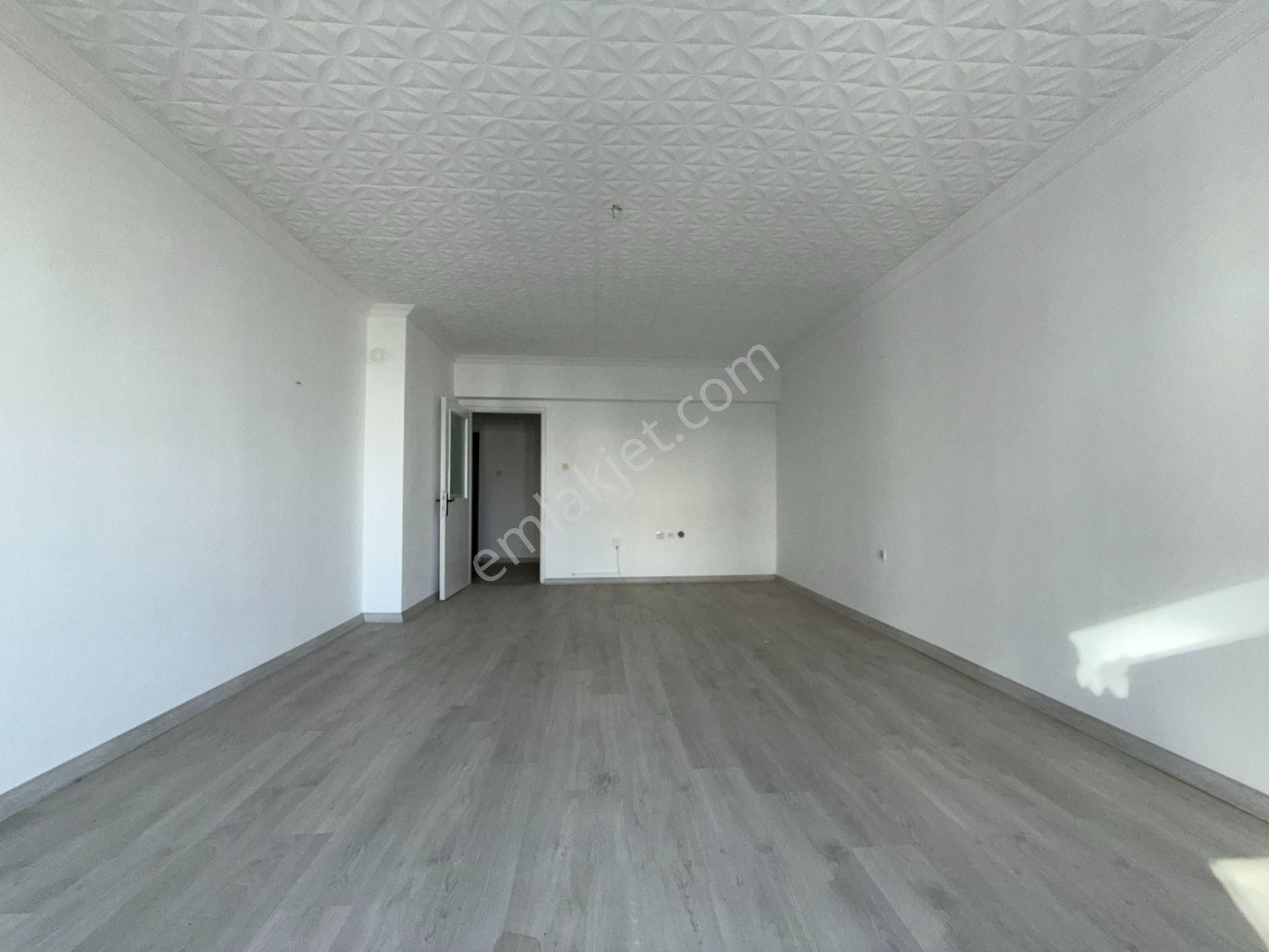 Ufuk Kılıç Emlak'tan Hastane Yakını Site İçerisinde Asansörlü 3+1 Daire - Görsel 10