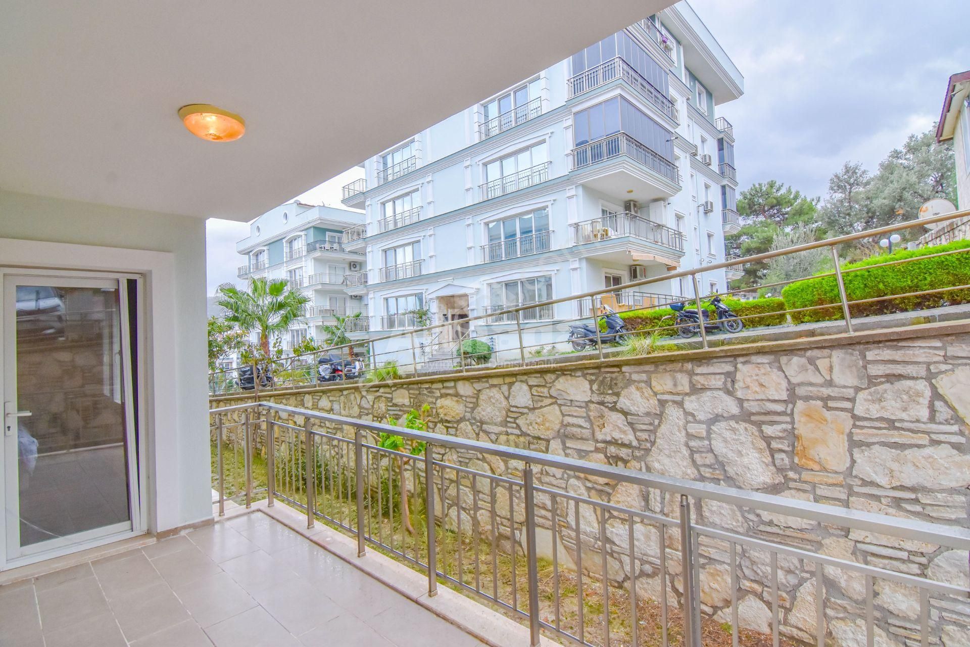 Kuşadası İkiçeşmelik Mahallesi'nde Deniz Manzaralı 3+1 Daire - Görsel 19