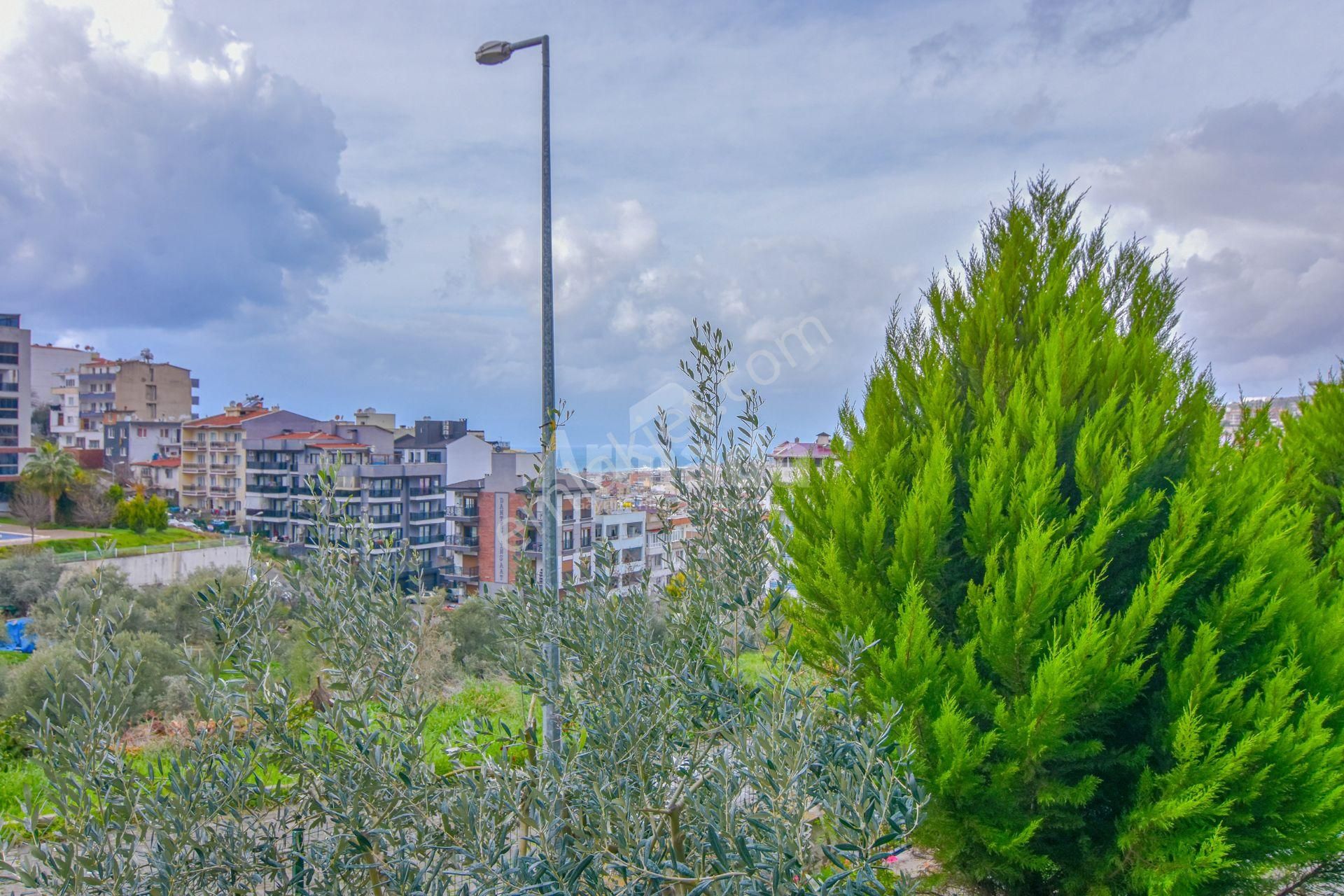 Kuşadası İkiçeşmelik Mahallesi'nde Deniz Manzaralı 3+1 Daire - Görsel 11