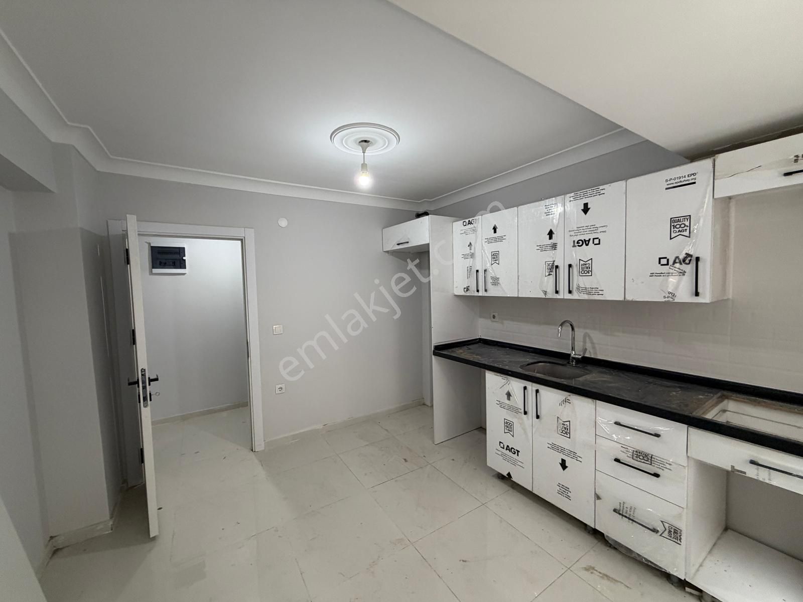 Bahçelievler Fizik Tedavi Hastanesi Karşısı 120 M² Sıfır 1.kat 3+1 Asansörlülü - Görsel 6