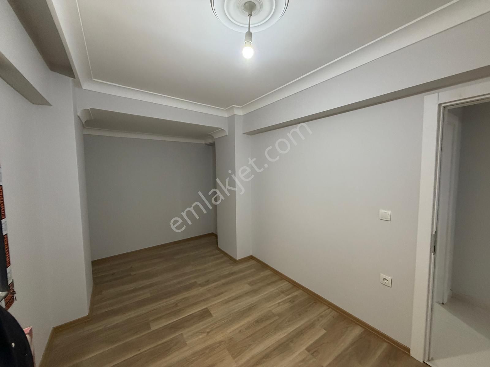 Bahçelievler Fizik Tedavi Hastanesi Karşısı 120 M² Sıfır 1.kat 3+1 Asansörlülü - Görsel 13