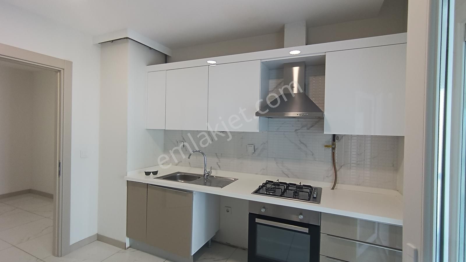 Başakkent Gölet Evlerinde 3+1 136 M2 Boş Satılık Daire - Görsel 13