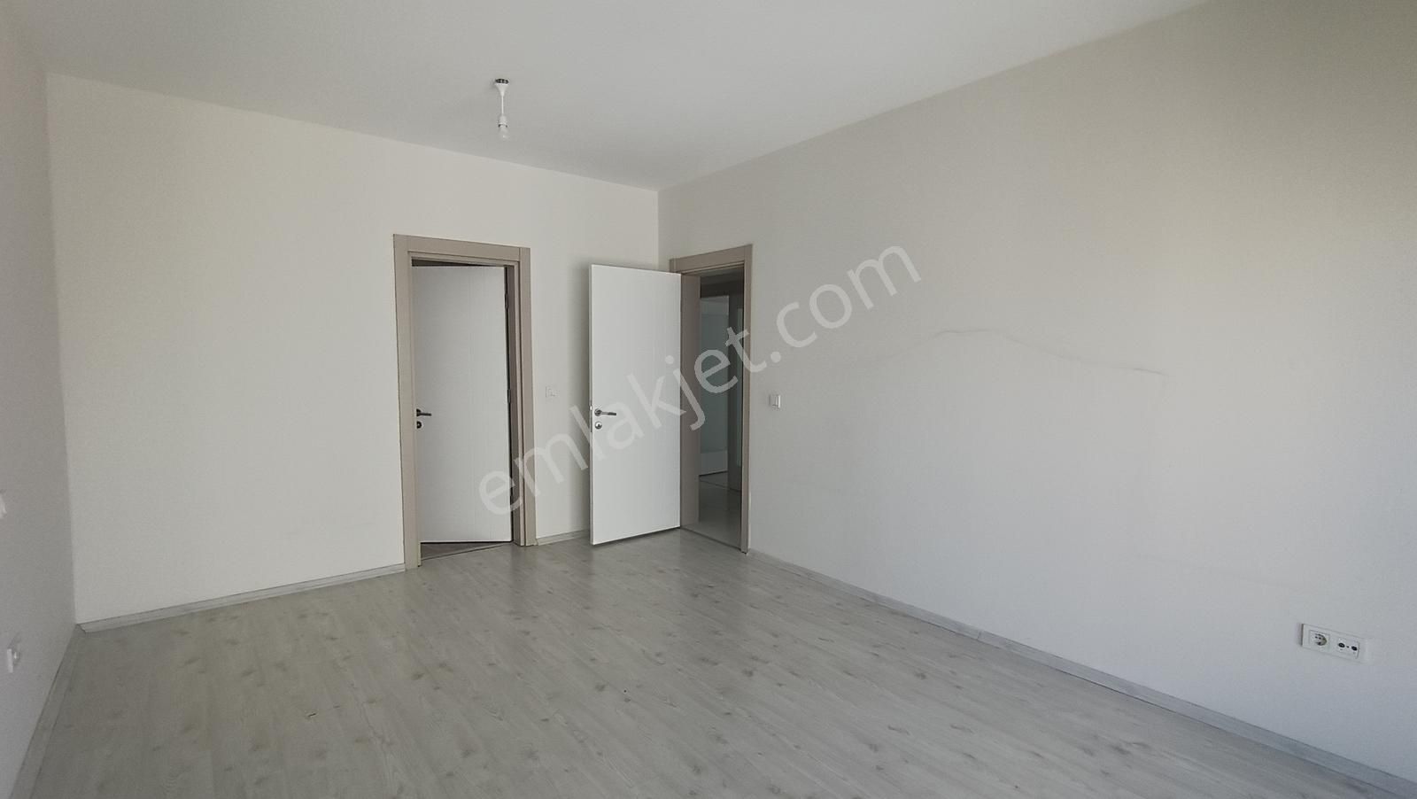 Başakkent Gölet Evlerinde 3+1 136 M2 Boş Satılık Daire - Görsel 24
