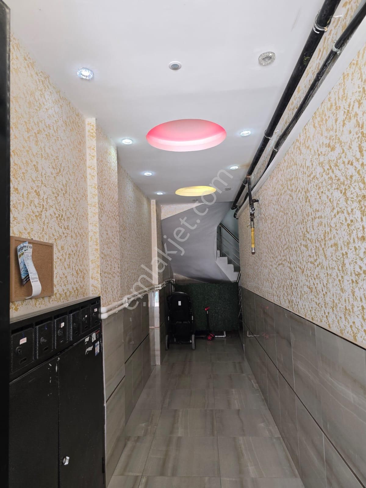 🏡muradiye Mahallesi🏡 ✅3+1 120m2 5 Katlının 1katı ❇️full Özelikli Petek Kombili - Görsel 2