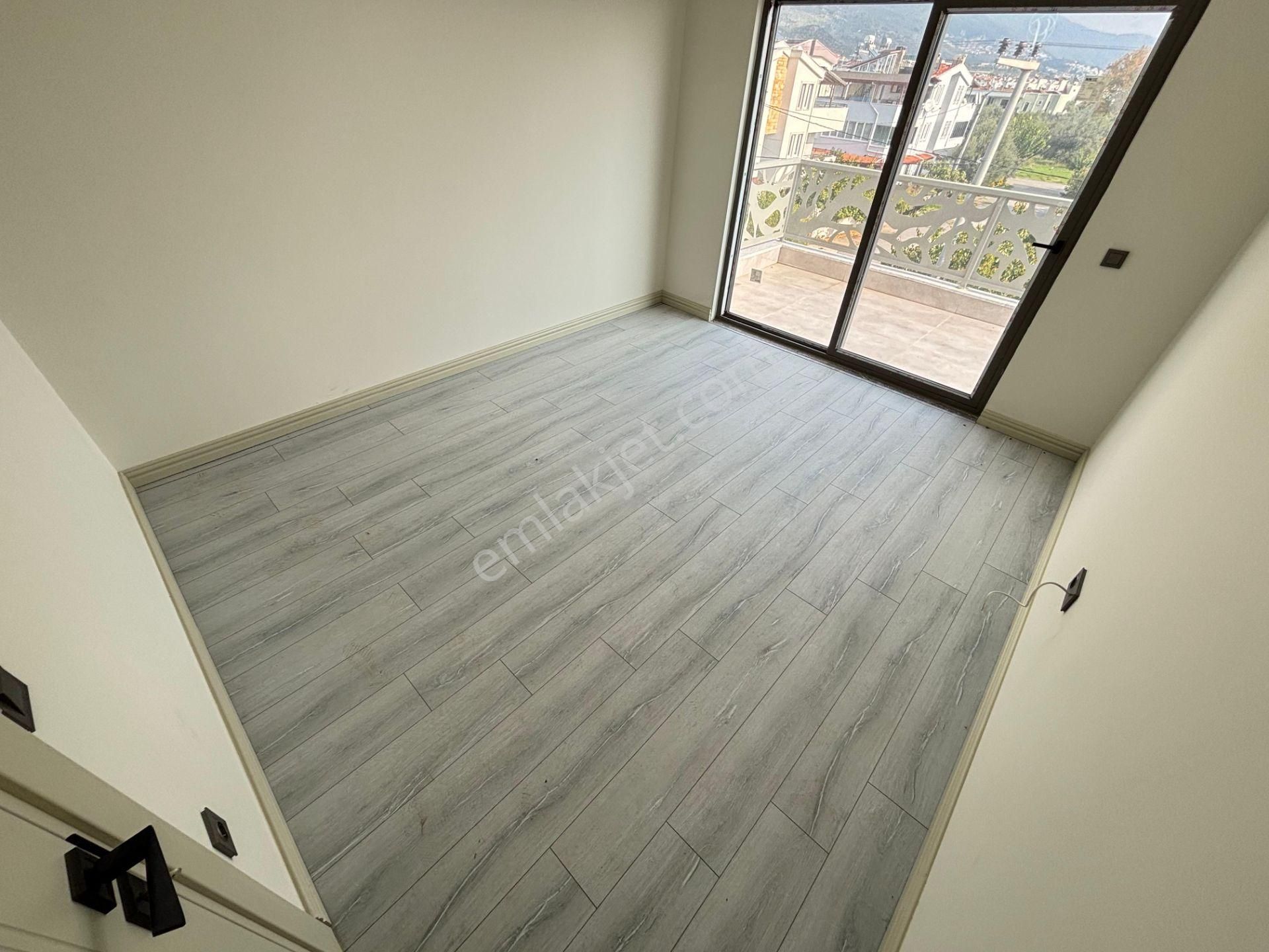Yiğit'ten Altınoluk Narlı'da 5+1 Denize 150 Metre Tripleks Villa - Görsel 20