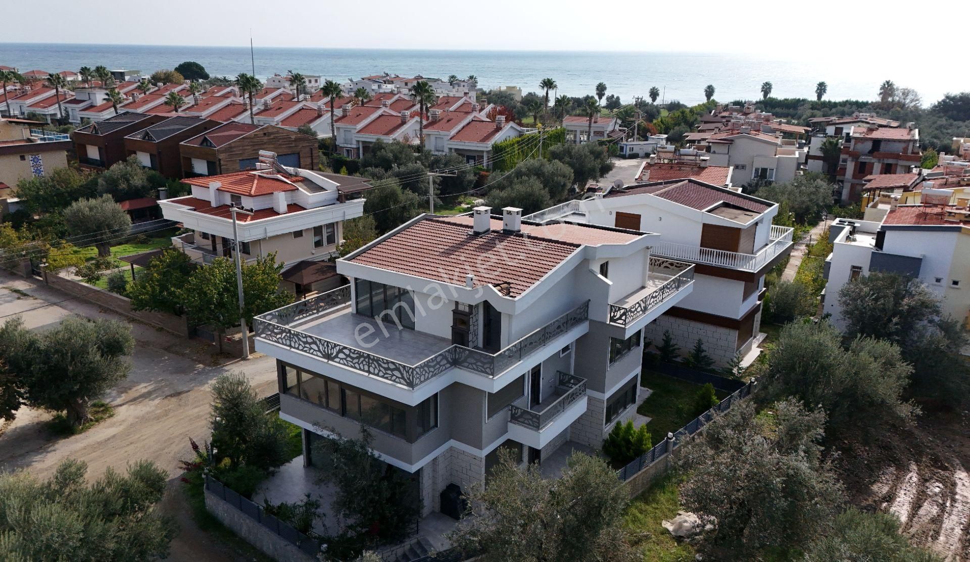 Yiğit'ten Altınoluk Narlı'da 5+1 Denize 150 Metre Tripleks Villa - Görsel 4