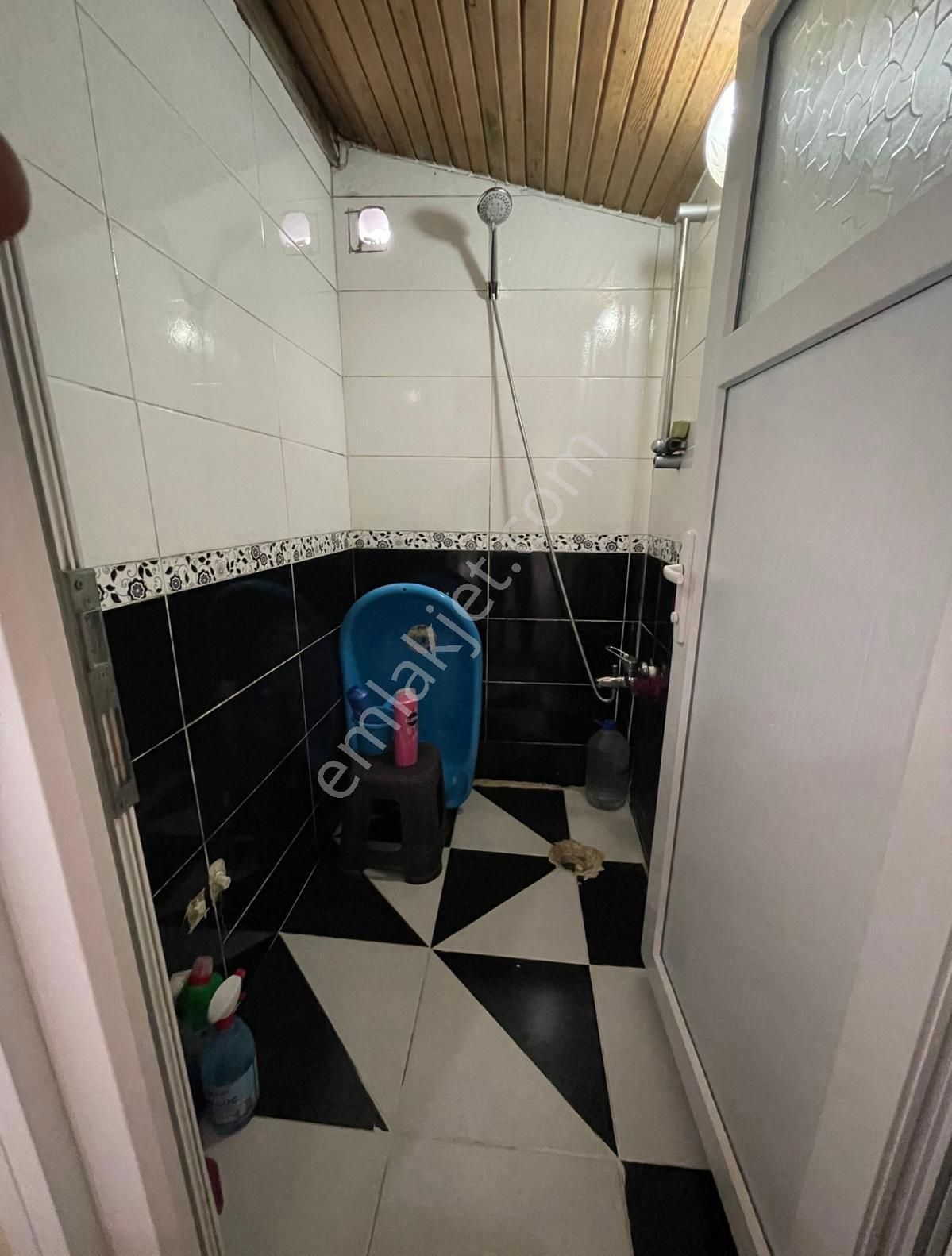 Tuna Mah Türkiye Emlak 3+1 Kiralık 130m2 Çatı Kat Daire - Görsel 24