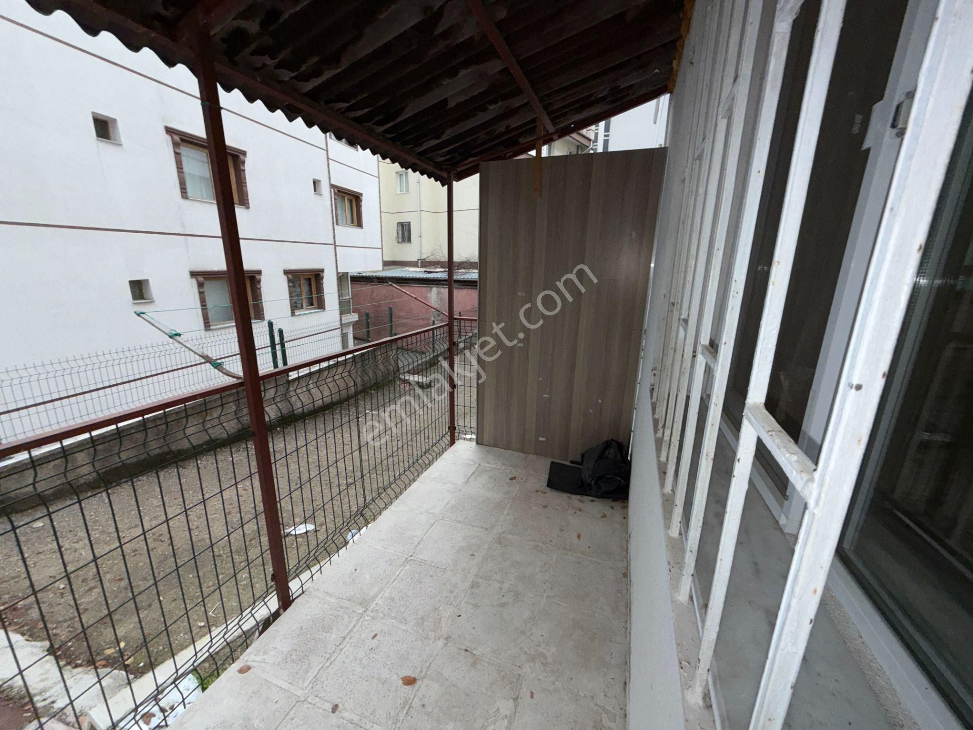 Ufuk Kılıç Emlak'tan Pursaklar Merkezde 2+1 Kot 1 Daire - Görsel 14