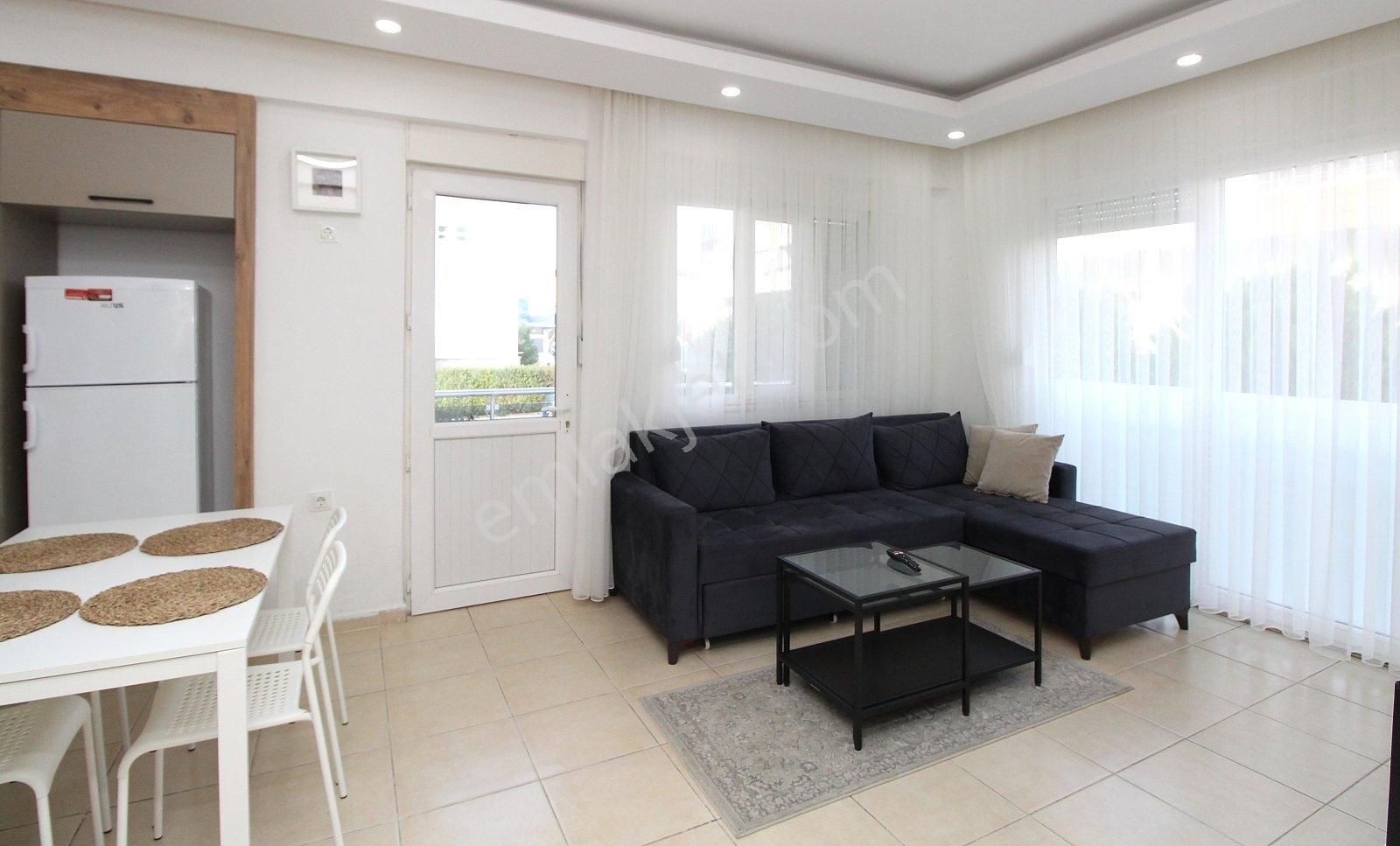 Belek'te Sosyal Olanaklara Yakın Havuzlu Sitede Eşyalı | Tekce - Görsel 16