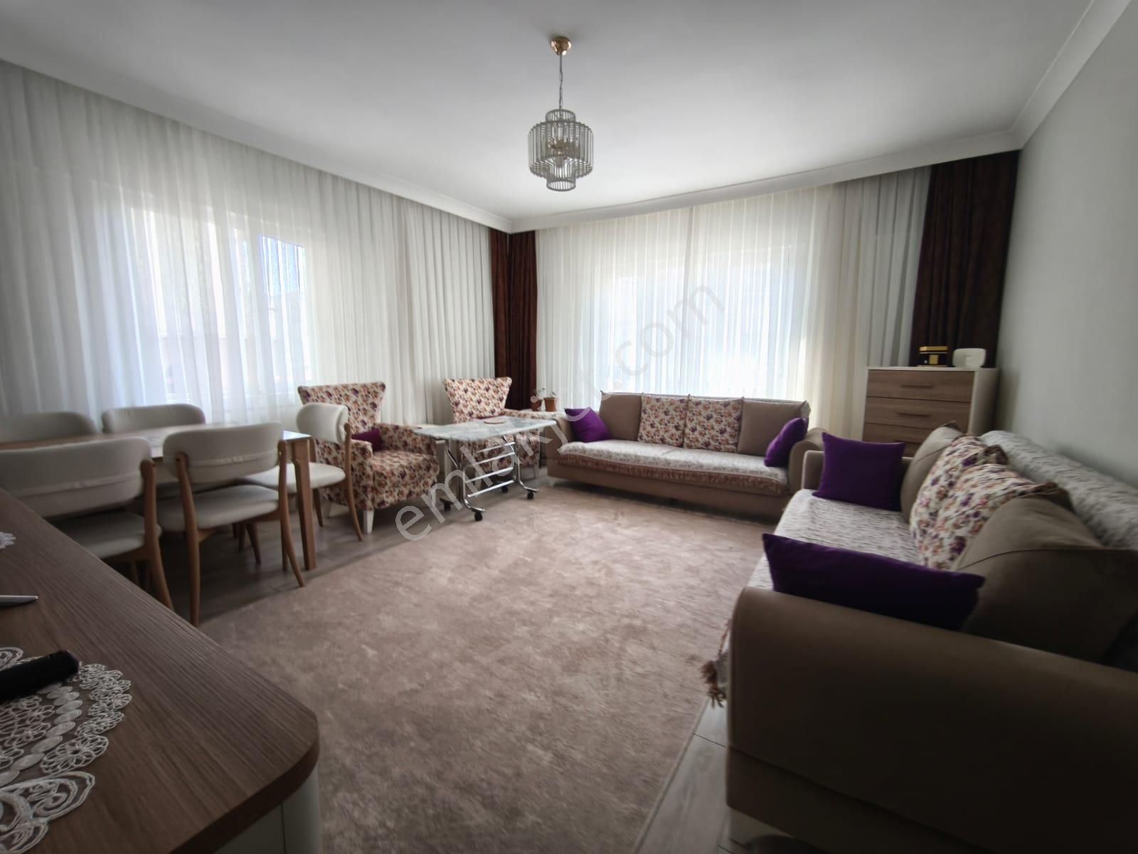 Ufuk Kılıç Emlak'tan 3+1 Full Yapılı Merkezi Konum'da Satılık Daire - Görsel 17