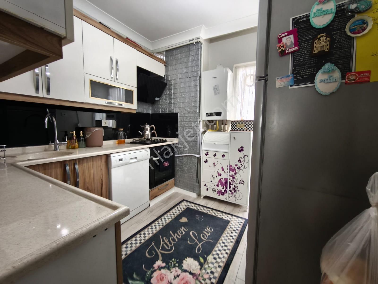 Ufuk Kılıç Emlak'tan 3+1 Full Yapılı Merkezi Konum'da Satılık Daire