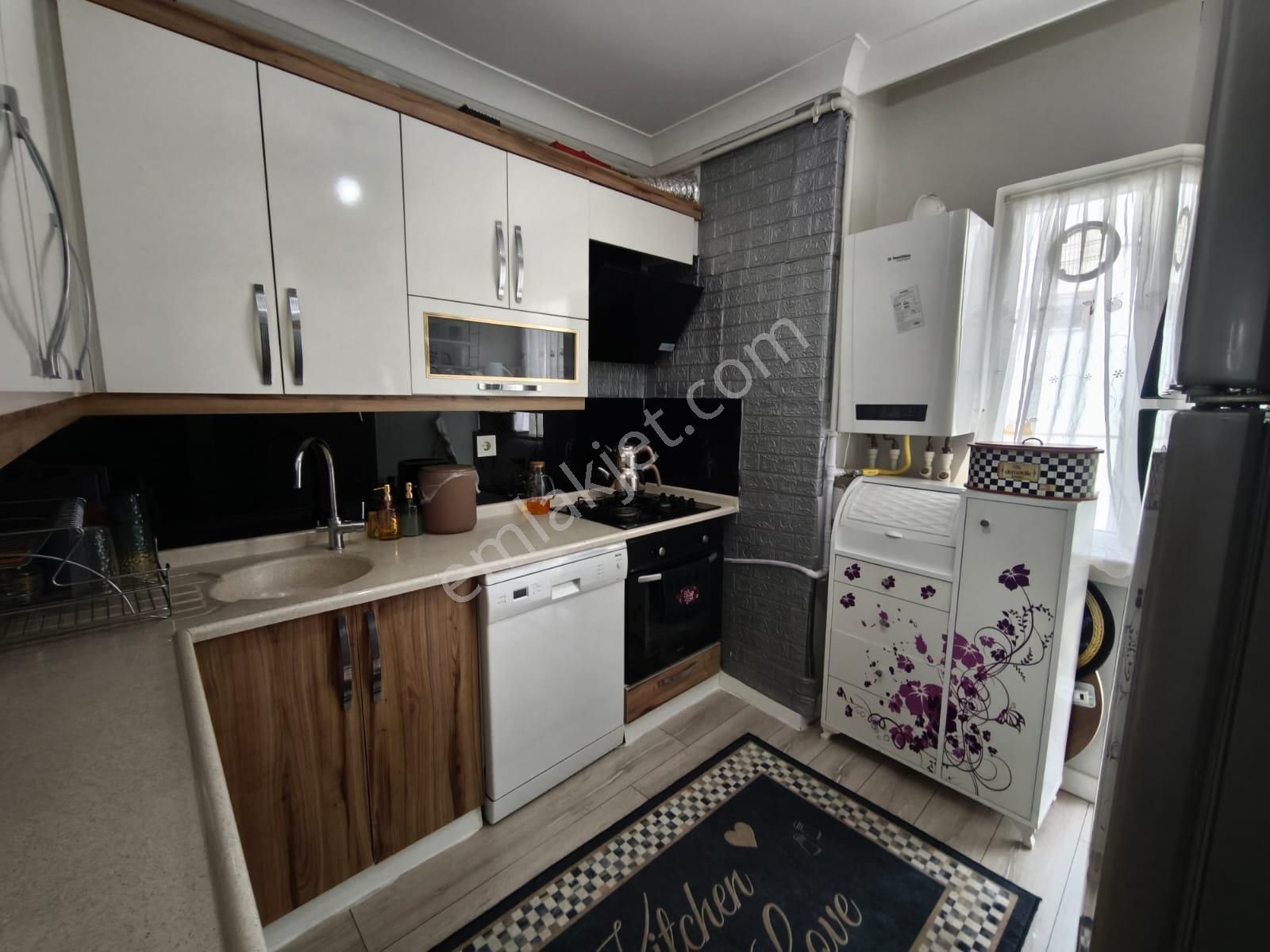 Ufuk Kılıç Emlak'tan 3+1 Full Yapılı Merkezi Konum'da Satılık Daire - Görsel 4