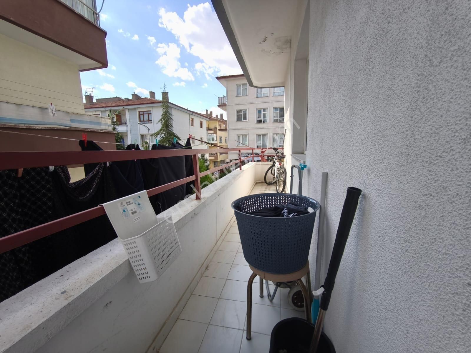 Ufuk Kılıç Emlak'tan 3+1 Full Yapılı Merkezi Konum'da Satılık Daire - Görsel 11