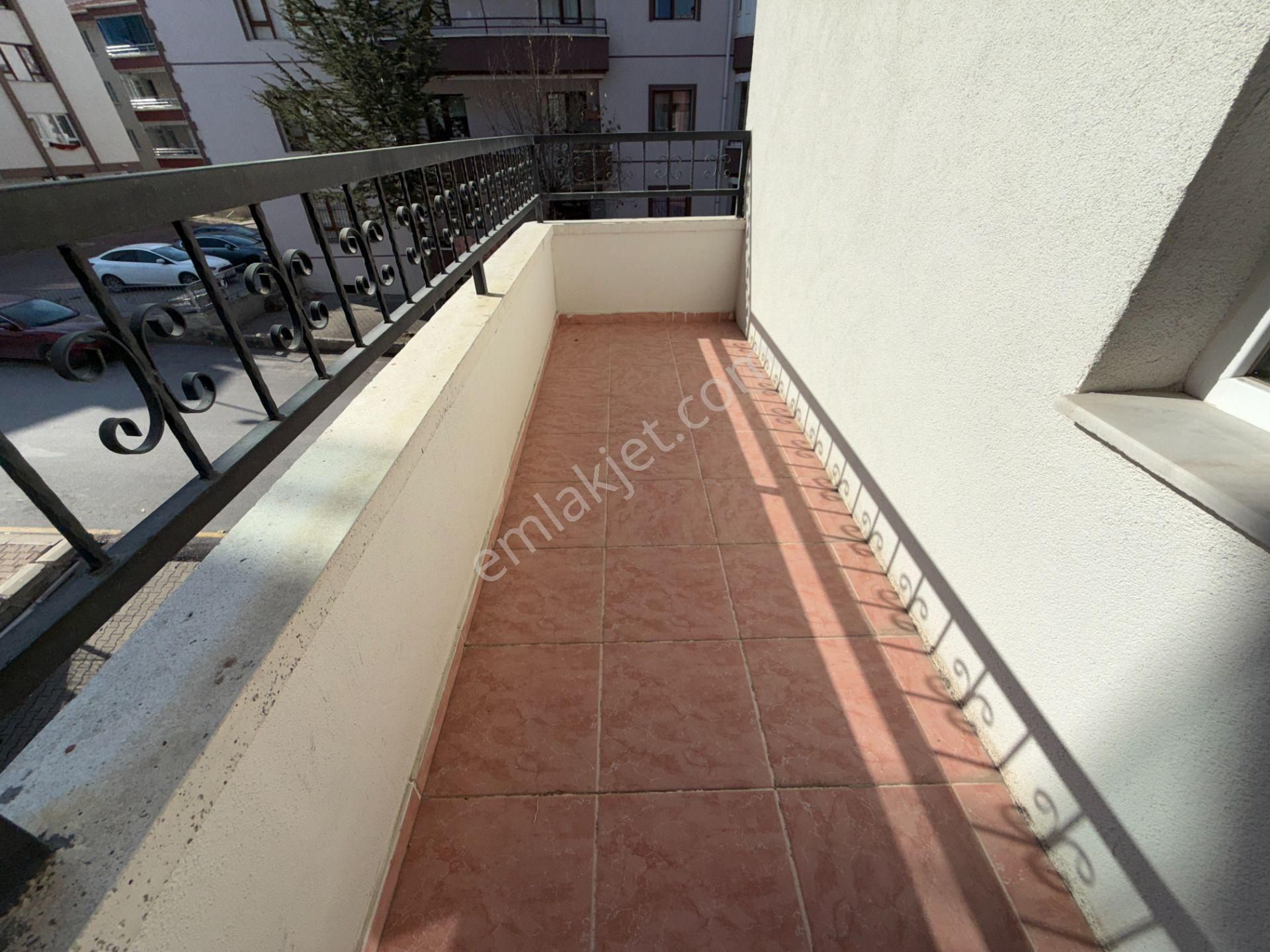 Ufuk Kılıç Emlak'tan A Life Hastanesi Yanı 3+1 Ful Yapılı Masrafsız Daire - Görsel 12