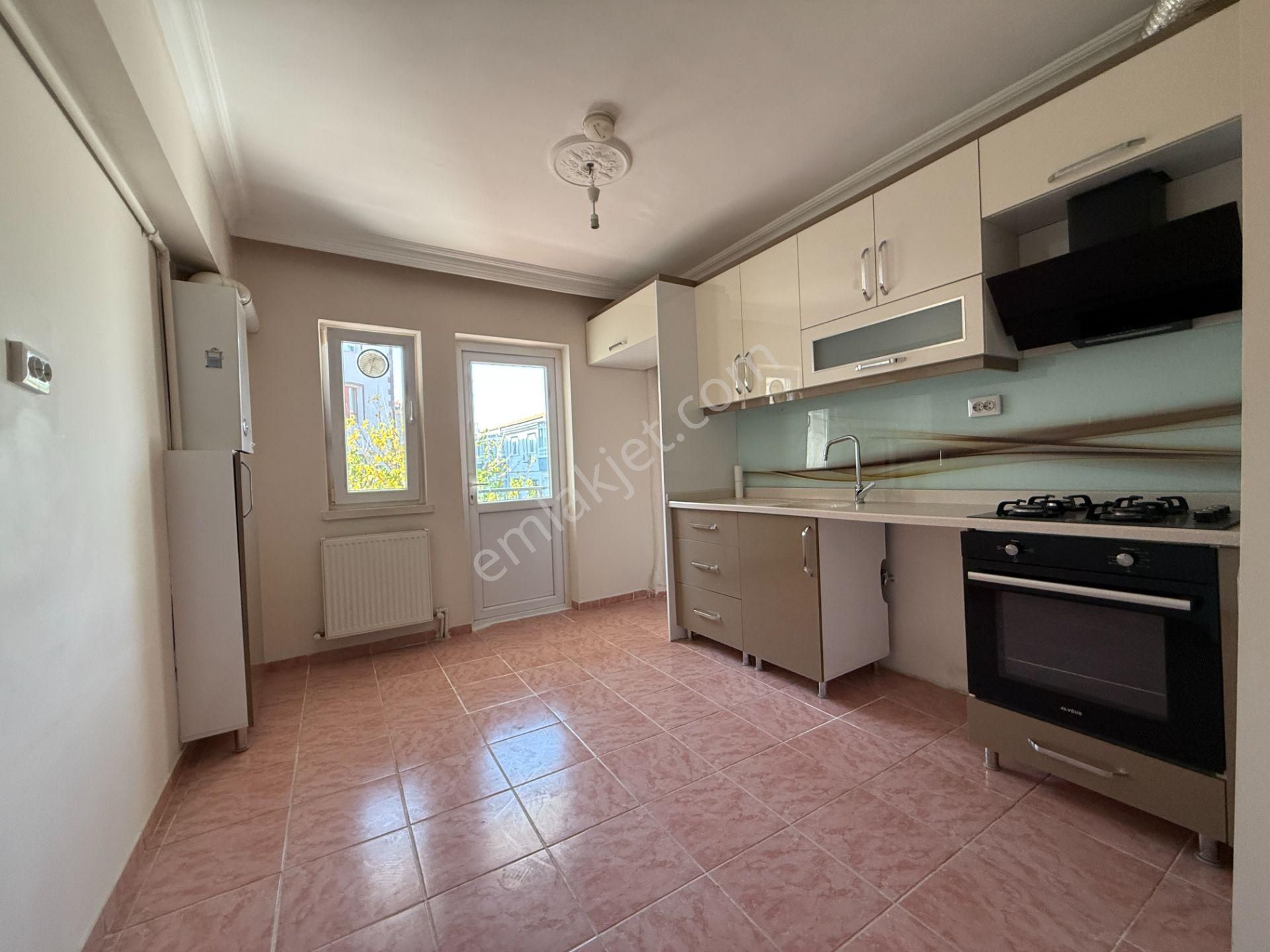 Ufuk Kılıç Emlak'tan A Life Hastanesi Yanı 3+1 Ful Yapılı Masrafsız Daire