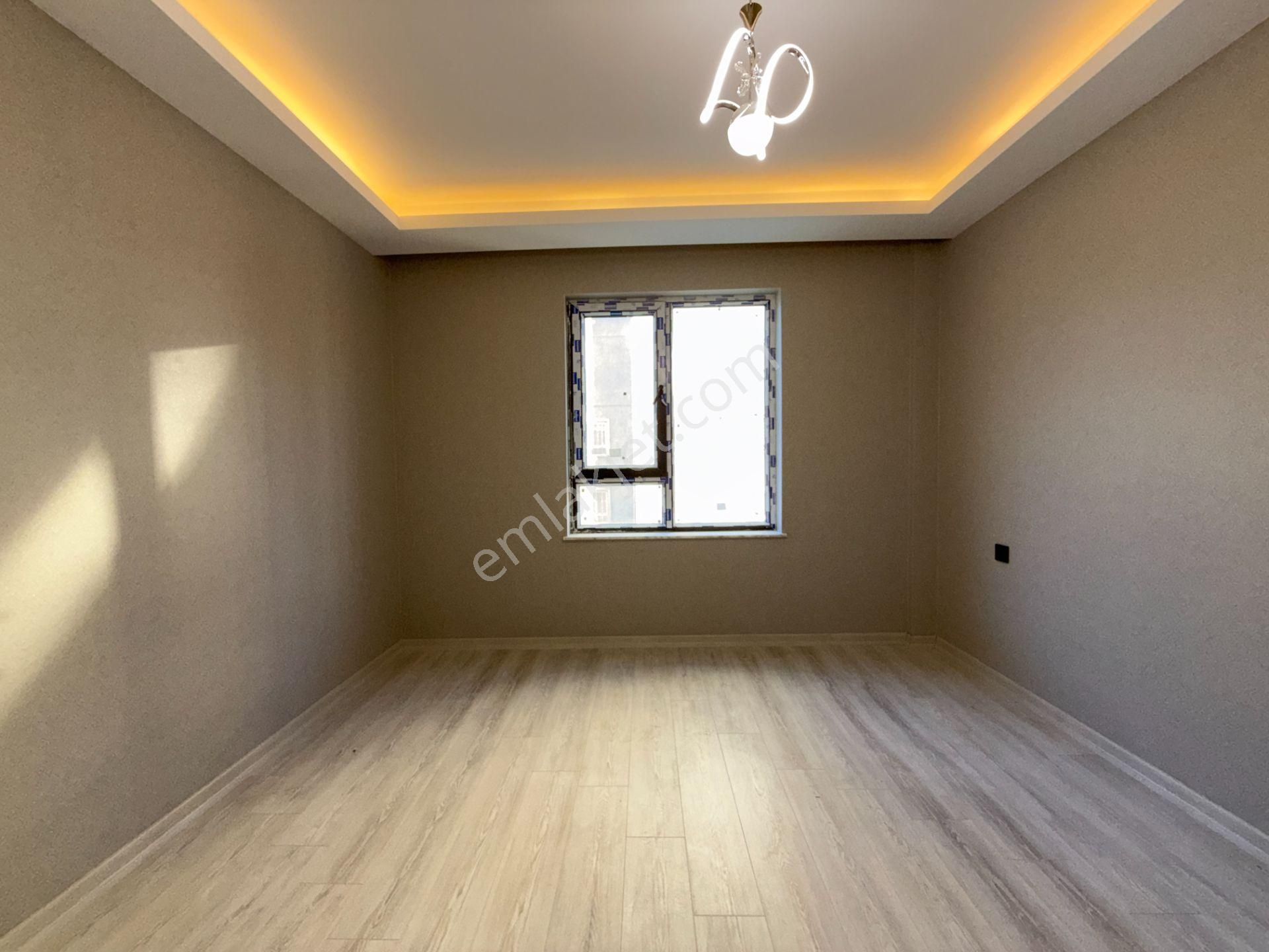 Ufuk Kılıç Emlak Site İçerisinde 3+1 Teras Balkonlu Fırsat Daire - Görsel 22