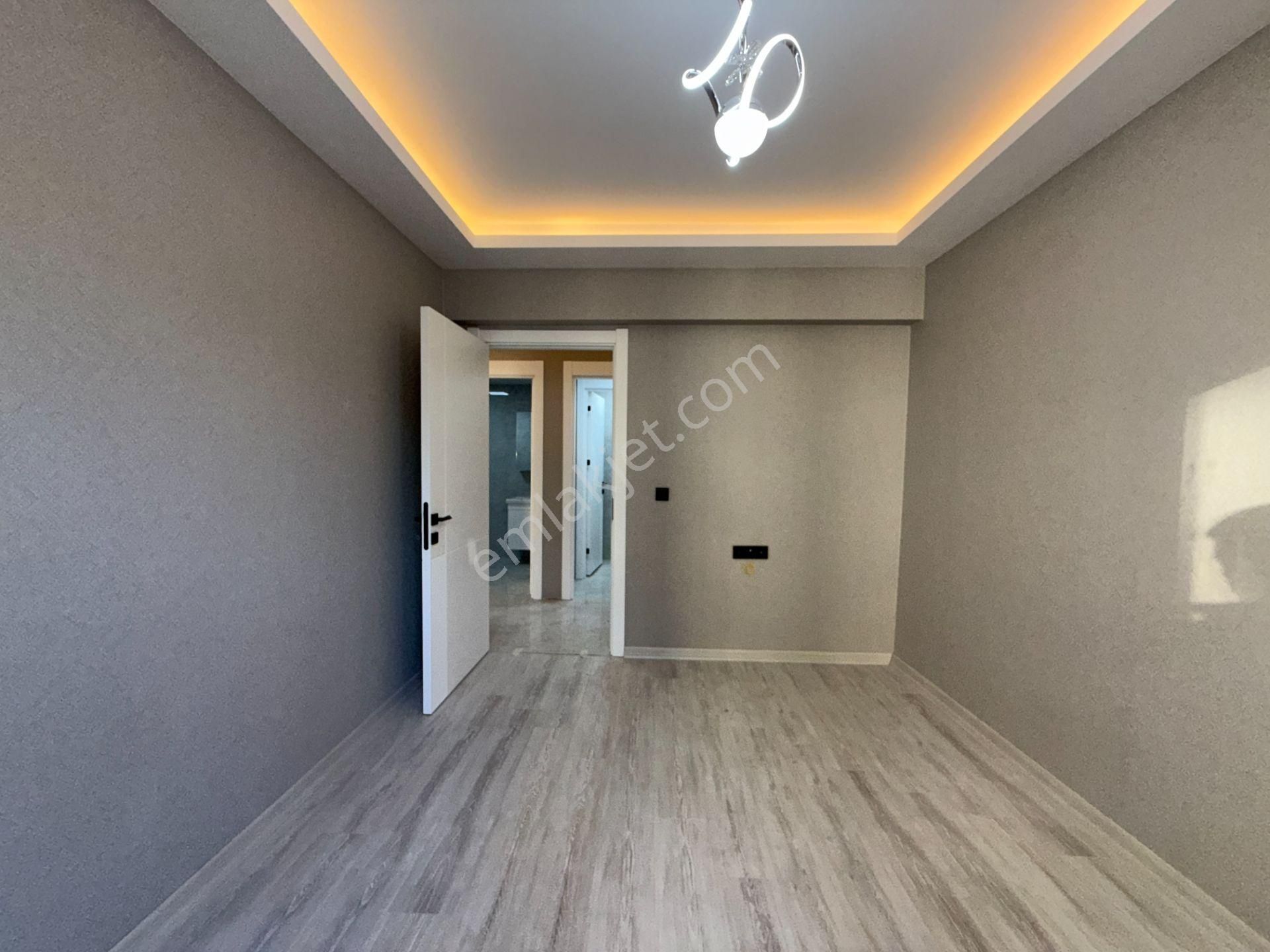 Ufuk Kılıç Emlak Site İçerisinde 3+1 Teras Balkonlu Fırsat Daire - Görsel 17