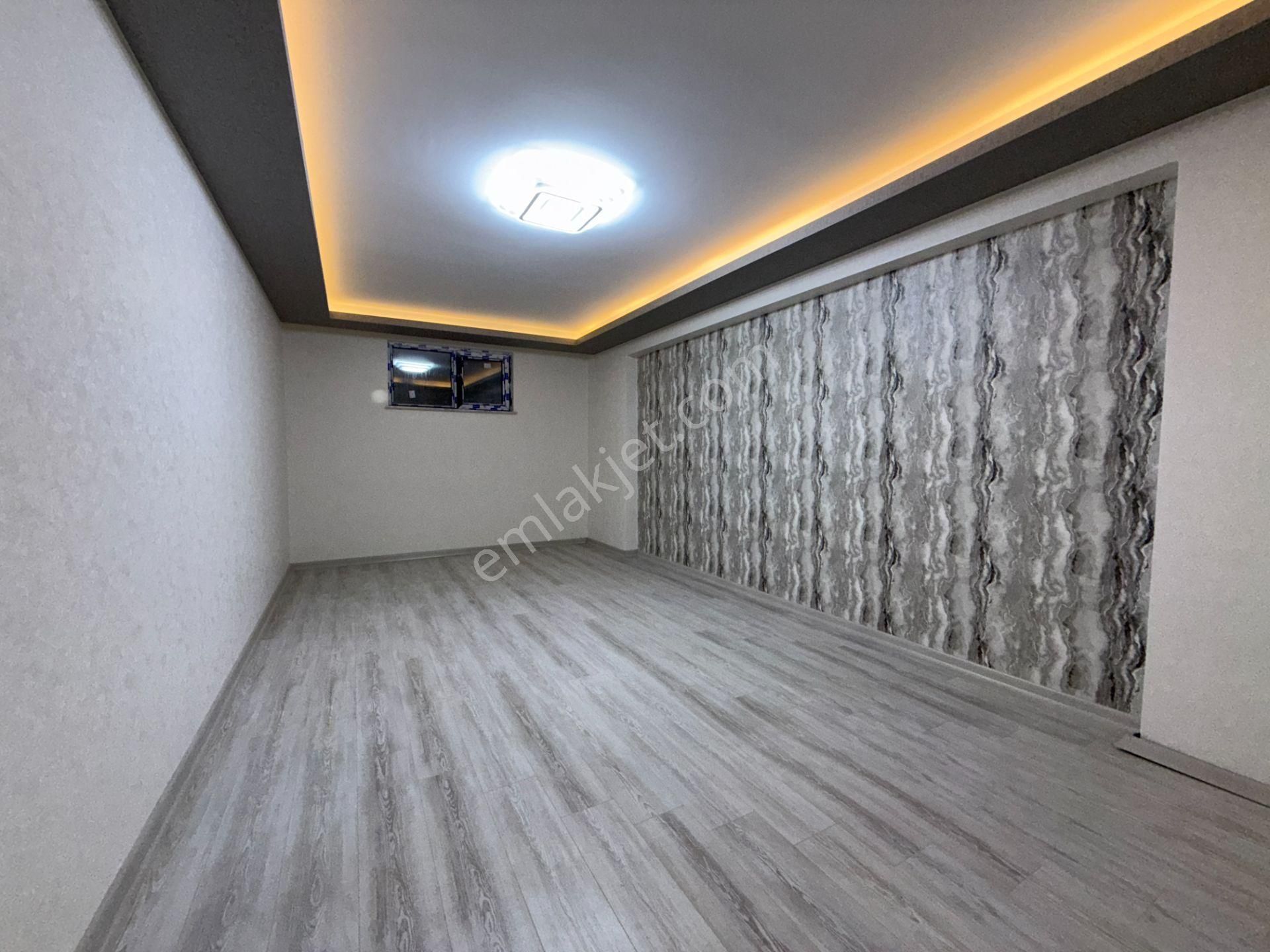 Ufuk Kılıç Emlak Site İçerisinde 3+1 Teras Balkonlu Fırsat Daire - Görsel 10