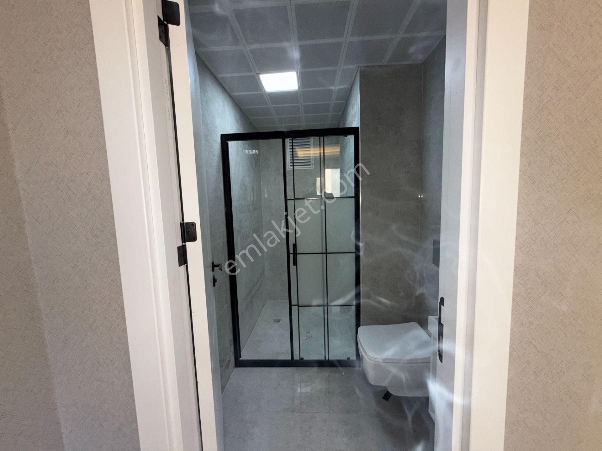 Ufuk Kılıç Emlak Site İçerisinde 3+1 Teras Balkonlu Fırsat Daire - Görsel 21