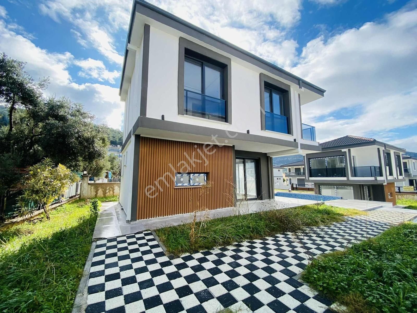 Didim Akbük Merkezde 3+1 Müstakil Havuzlu Villa - Görsel 9