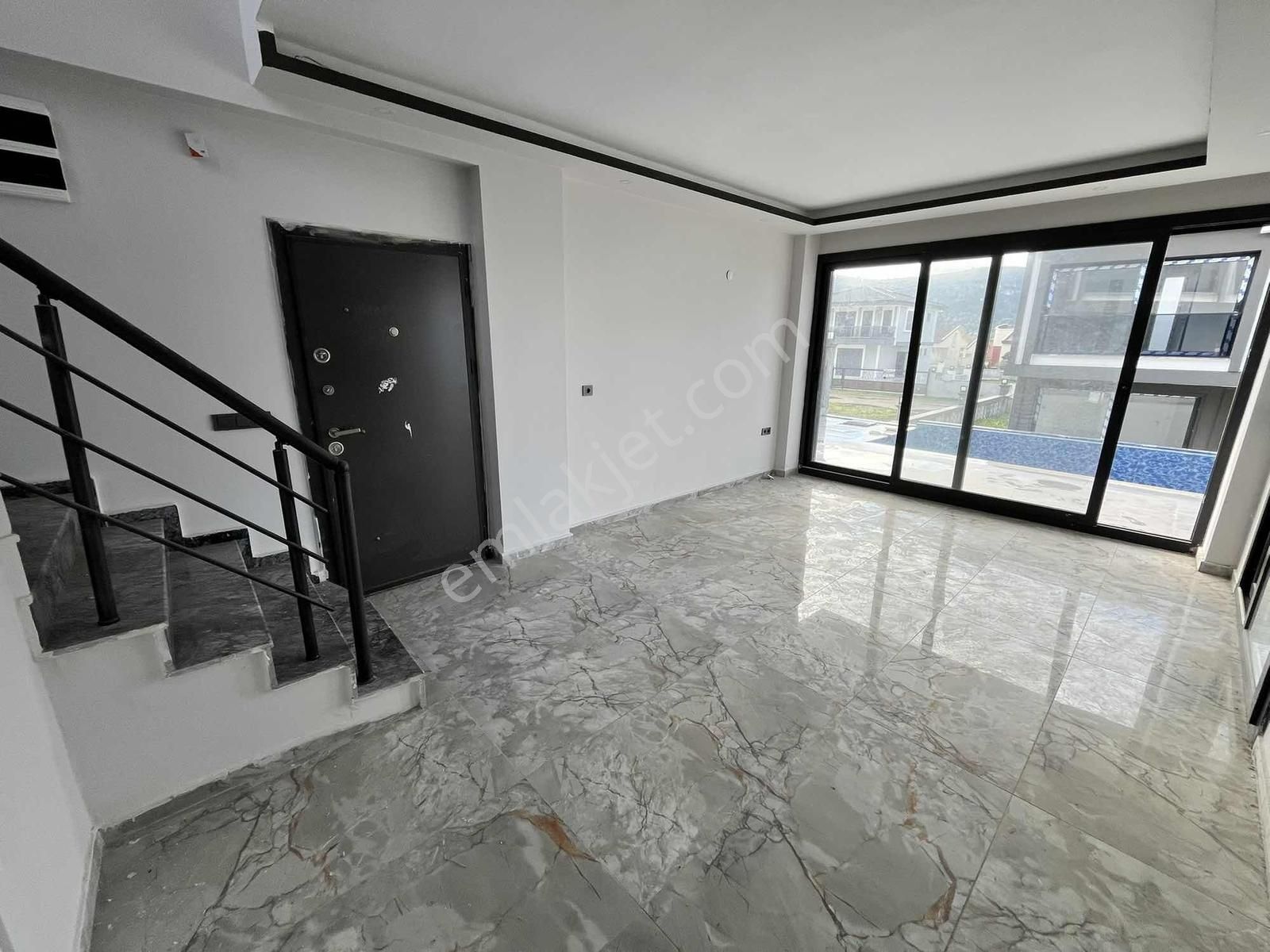 Didim Akbük Merkezde 3+1 Müstakil Havuzlu Villa - Görsel 6