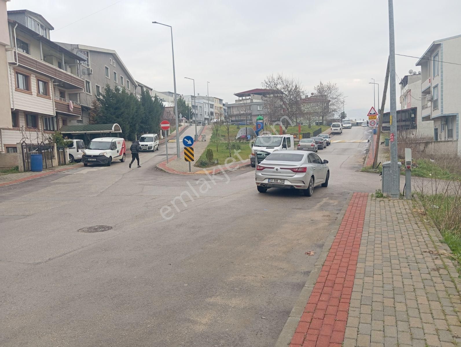 Yunuseli Mükemmel Konumda Satılık 299 M2 Arsa - Görsel 5