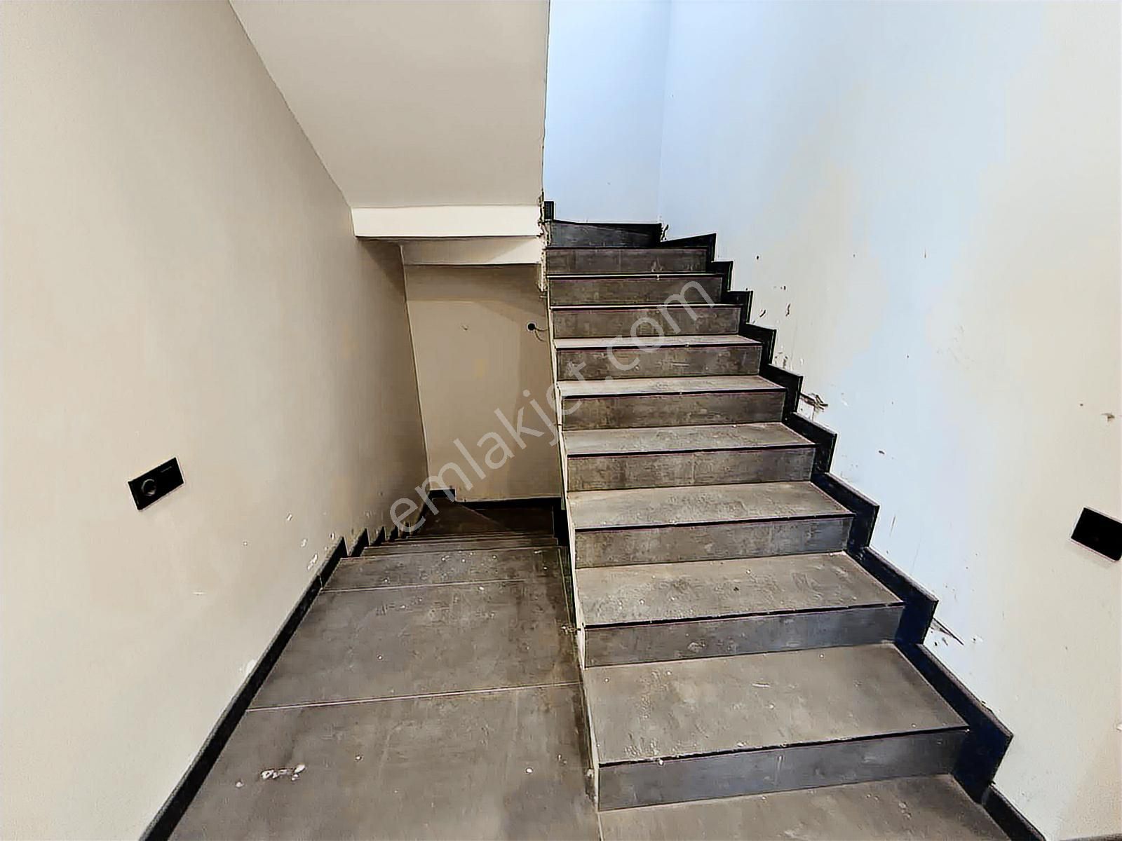 Serdivan Esentepe Mah. Göl Manzaralı 6+1 Satılık Villa | Tapu54 - Görsel 6