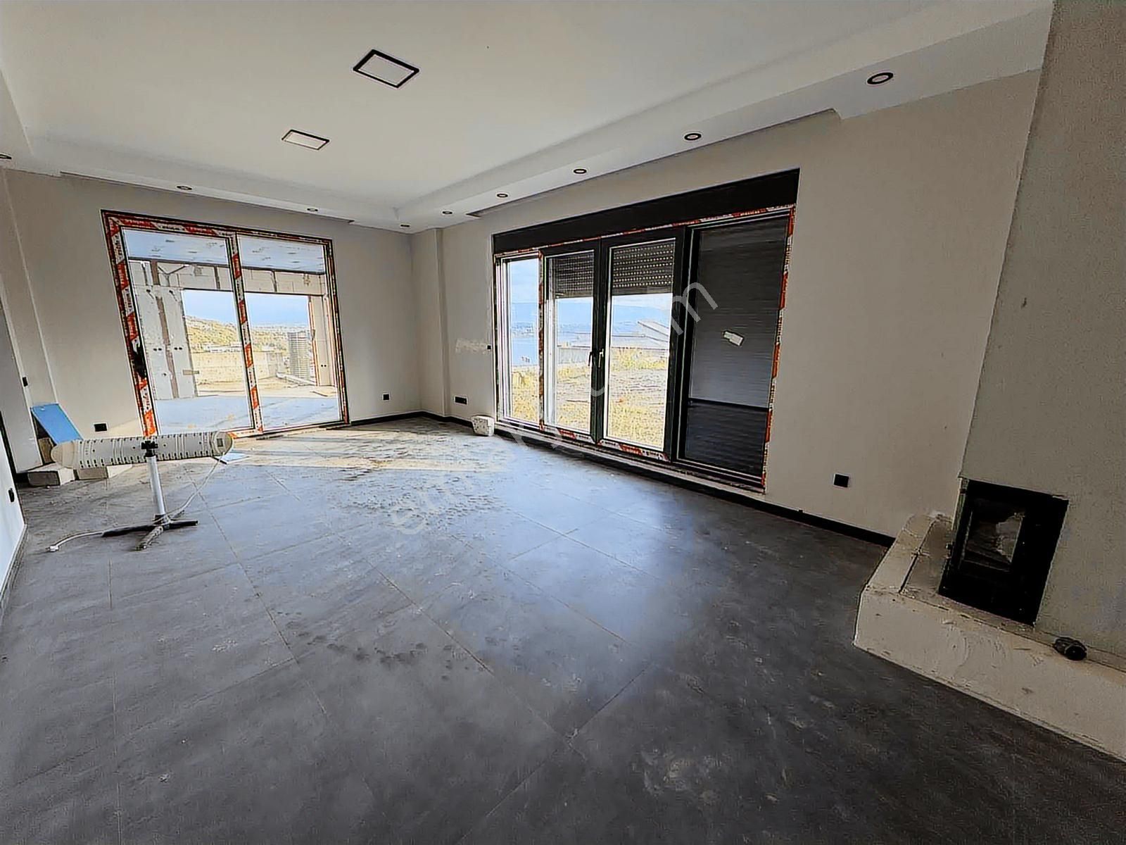 Serdivan Esentepe Mah. Göl Manzaralı 6+1 Satılık Villa | Tapu54 - Görsel 32