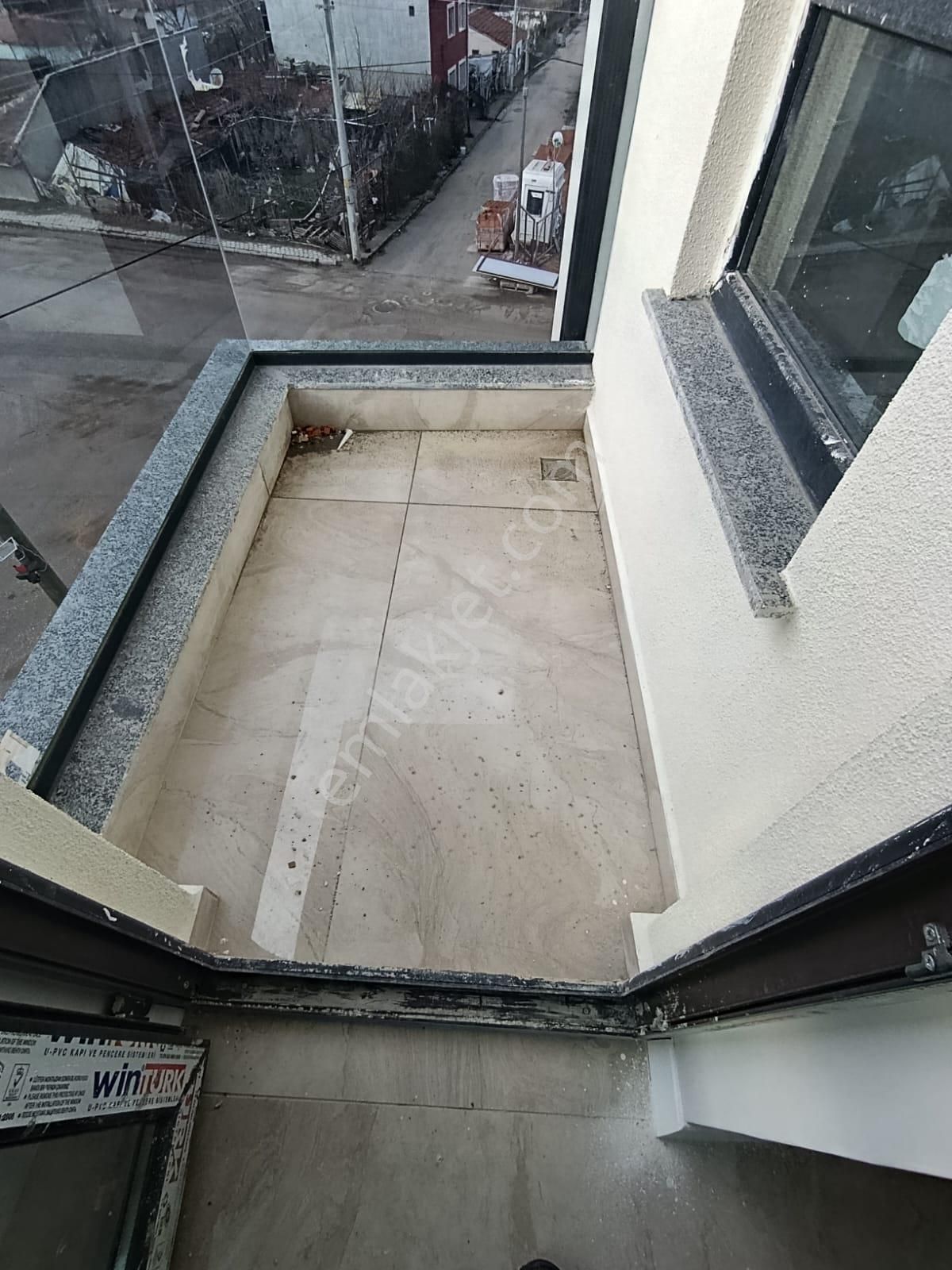 Şirintepe Mahallesinde Satılık 2+0 Daire - Görsel 3