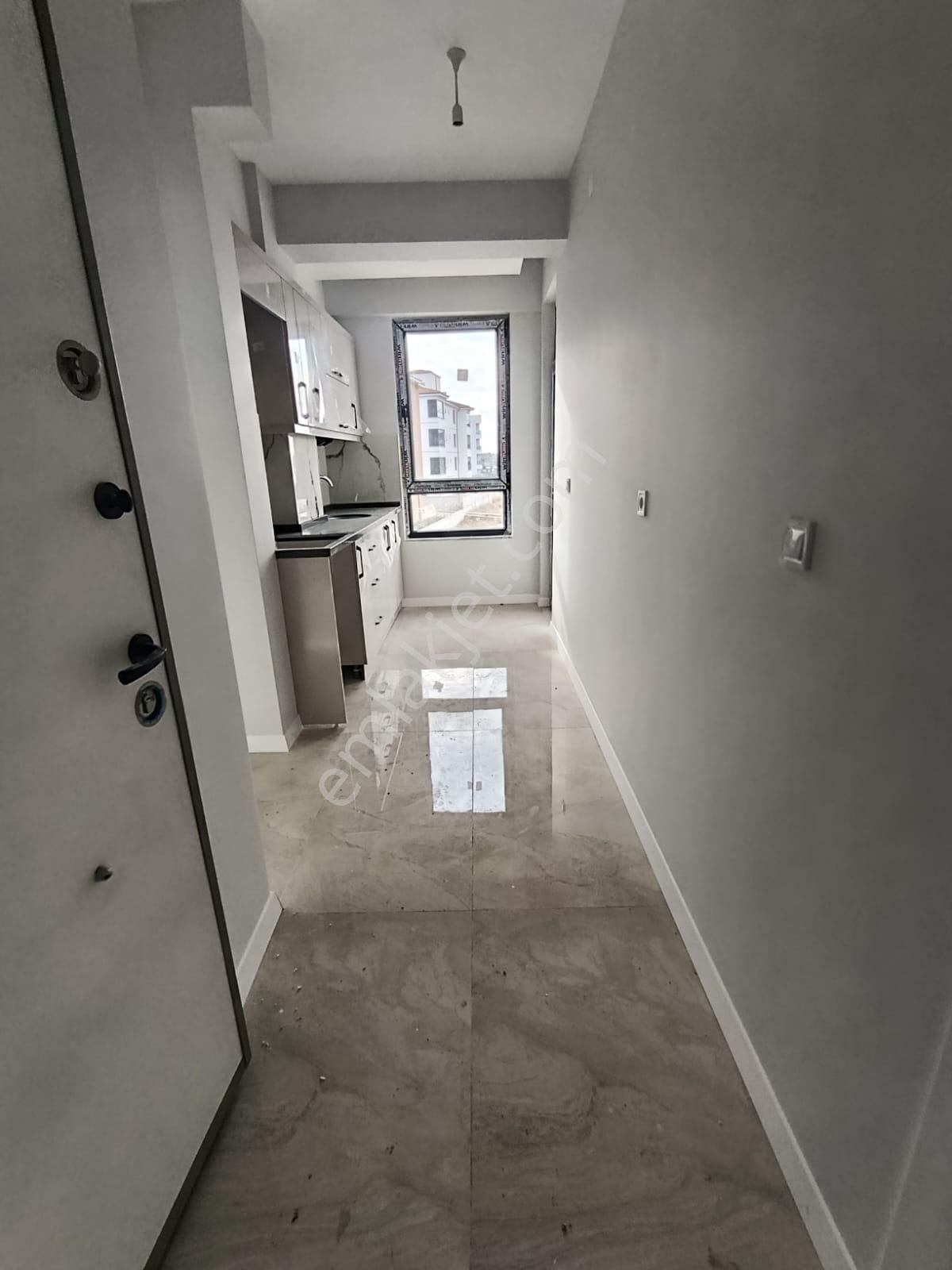 Şirintepe Mahallesinde Satılık 2+0 Daire - Görsel 11