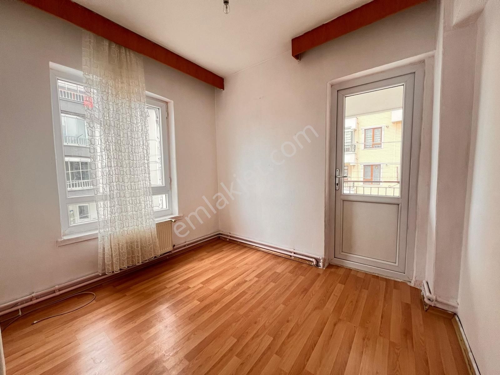 Bursa Caddesine 5.bina 3+1 Ön Cephe 2.kat Güney Batı - Görsel 8