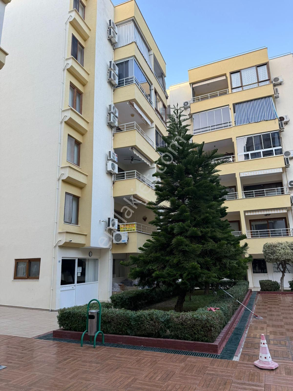 Super Fiyat Mahmutlar'da 1+1 200m Deniz - Görsel 22