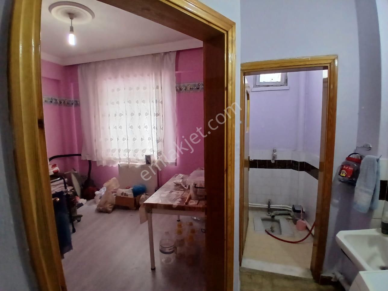 Akçay Emlak'tan Akşehir İstasyon Caddesinde Semt Pide Yanında Birinci Kat Satılık 2+1 Daire - Görsel 8