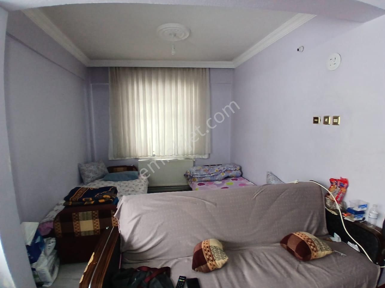 Akçay Emlak'tan Akşehir İstasyon Caddesinde Semt Pide Yanında Birinci Kat Satılık 2+1 Daire - Görsel 3