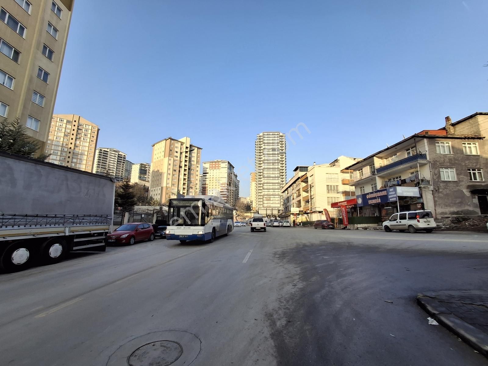 Cadde Üzeri 3 Cepheli Yapılı Dükkan - Görsel 11