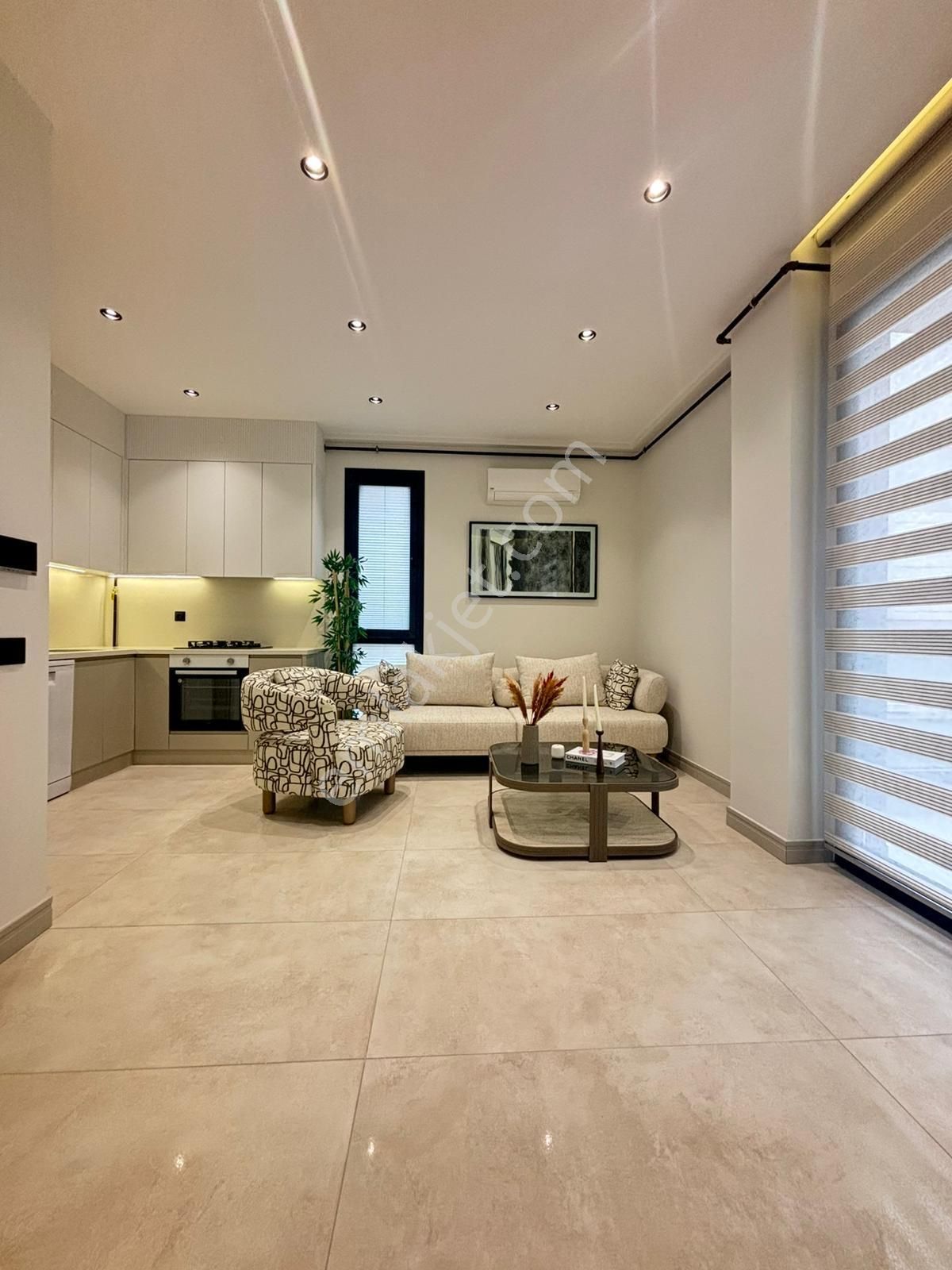 Demirler'den Adalet Mevkinde Lüks Eşyalı 1+1 Satılık Apartlar - Görsel 4