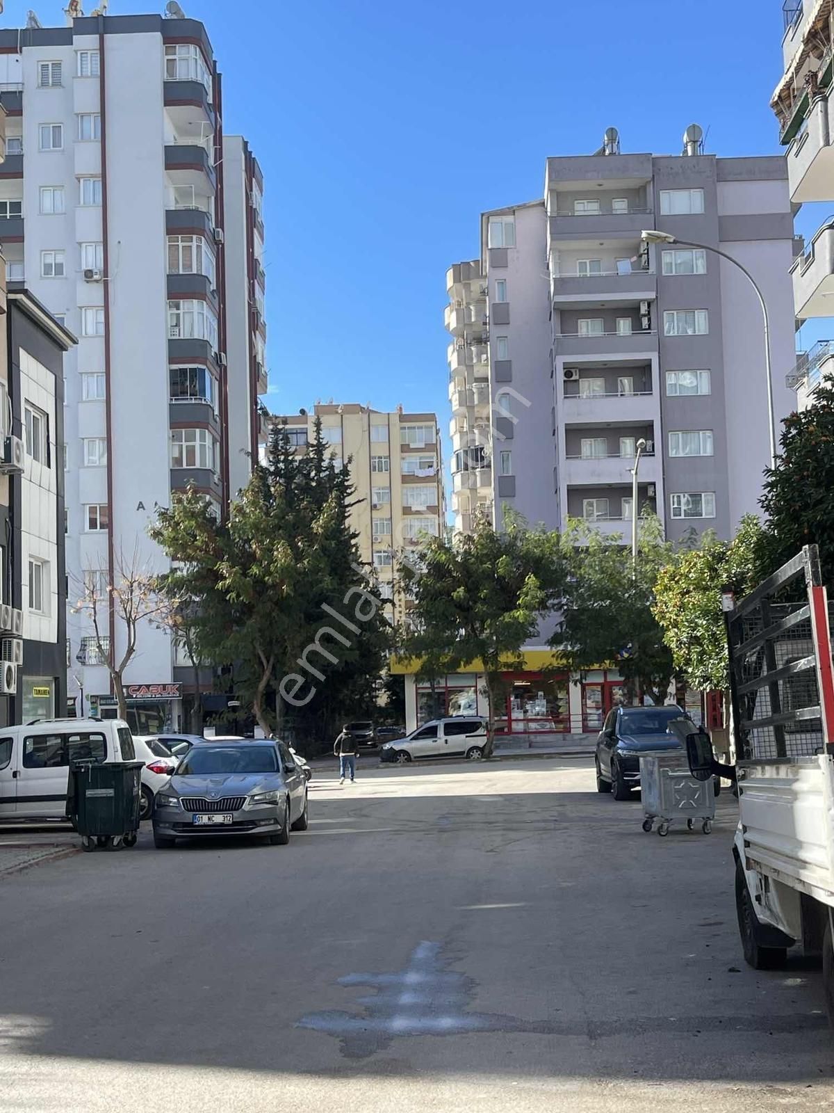 Ali Sepıcı Bulvarı Arasında Bulvara Yakın İşyerı