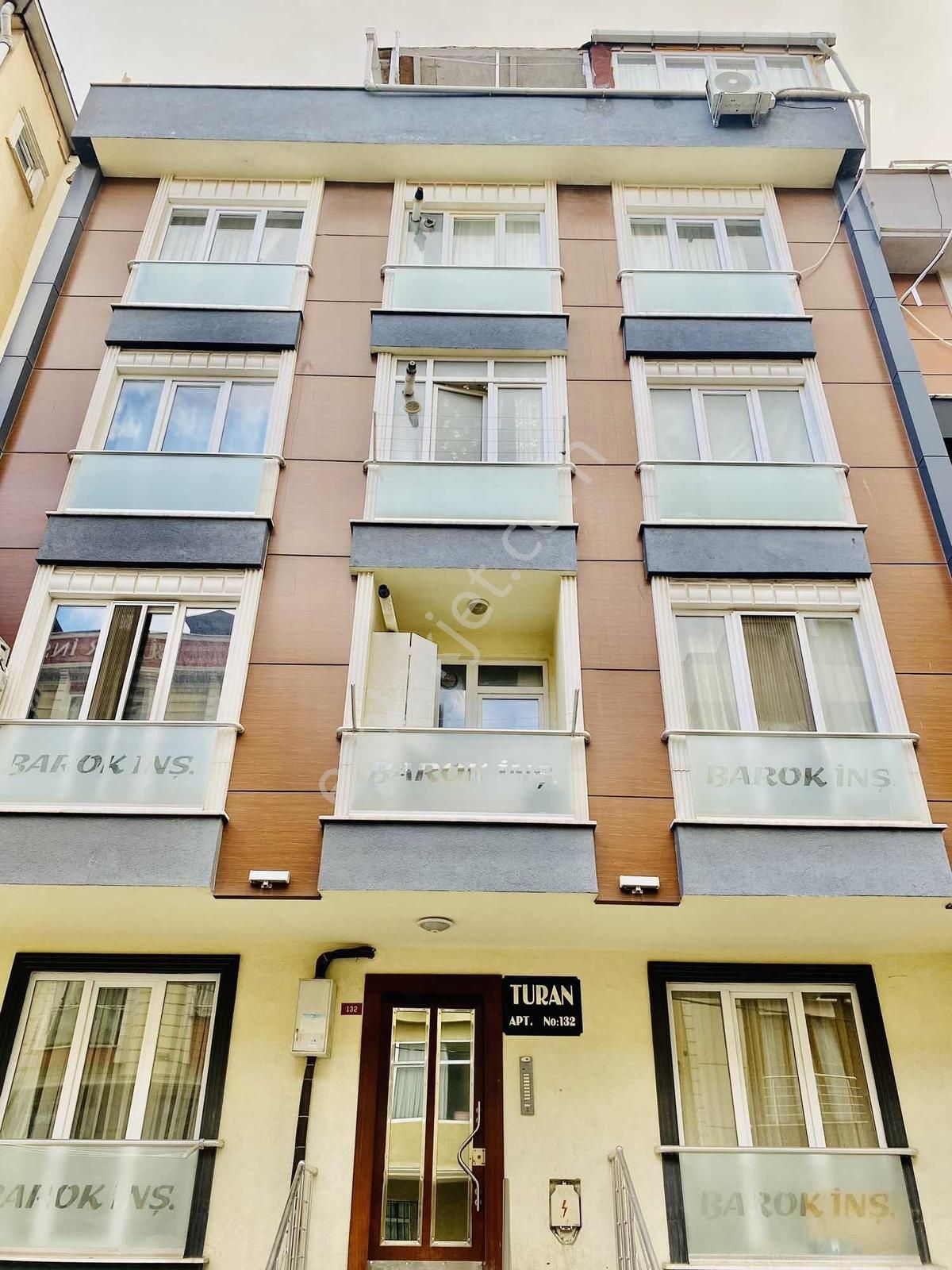 Maltape Zümrütevler ''tam Eşyalı'' Kiralık Daire