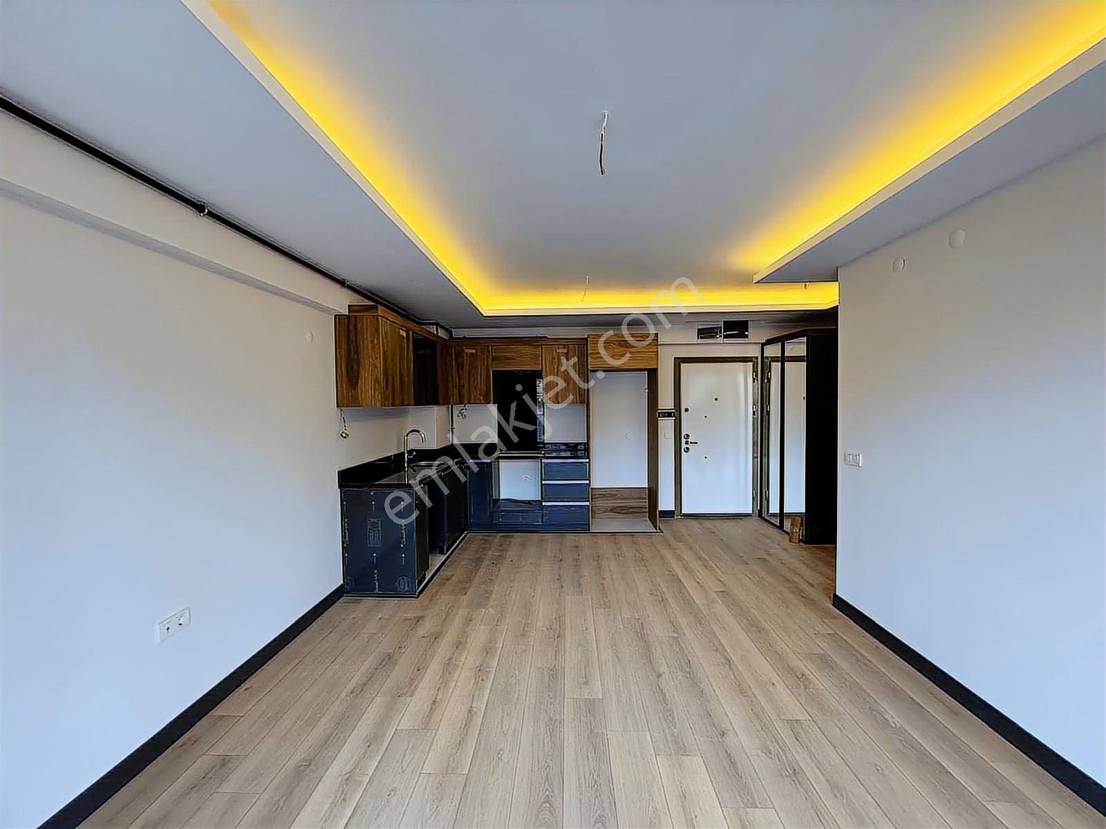 Alaçatı'dan/ara Katta/yerden Isıtma/bulvar Yakını/ultra Lüx 1+1 - Görsel 30