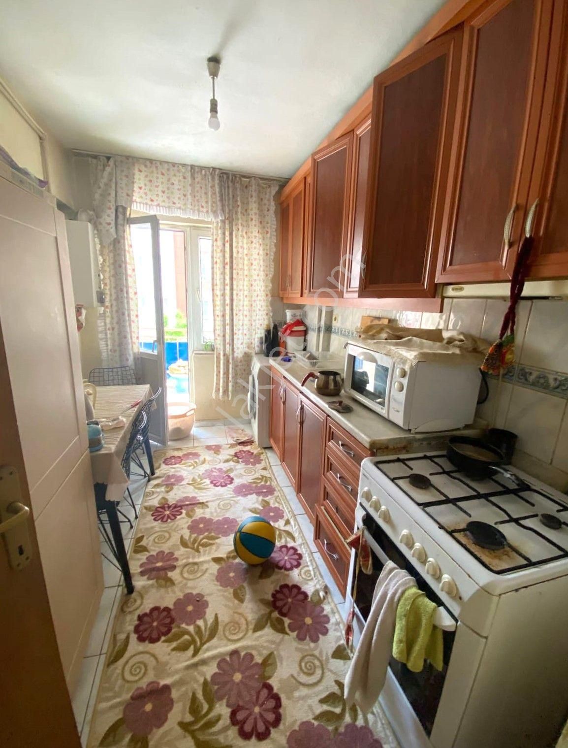 Recep Ümit'ten Kumlubel Mahallesinde Esenli Caddesi Yakınında Asansörlü Satılık 3+1 Daire - Görsel 5