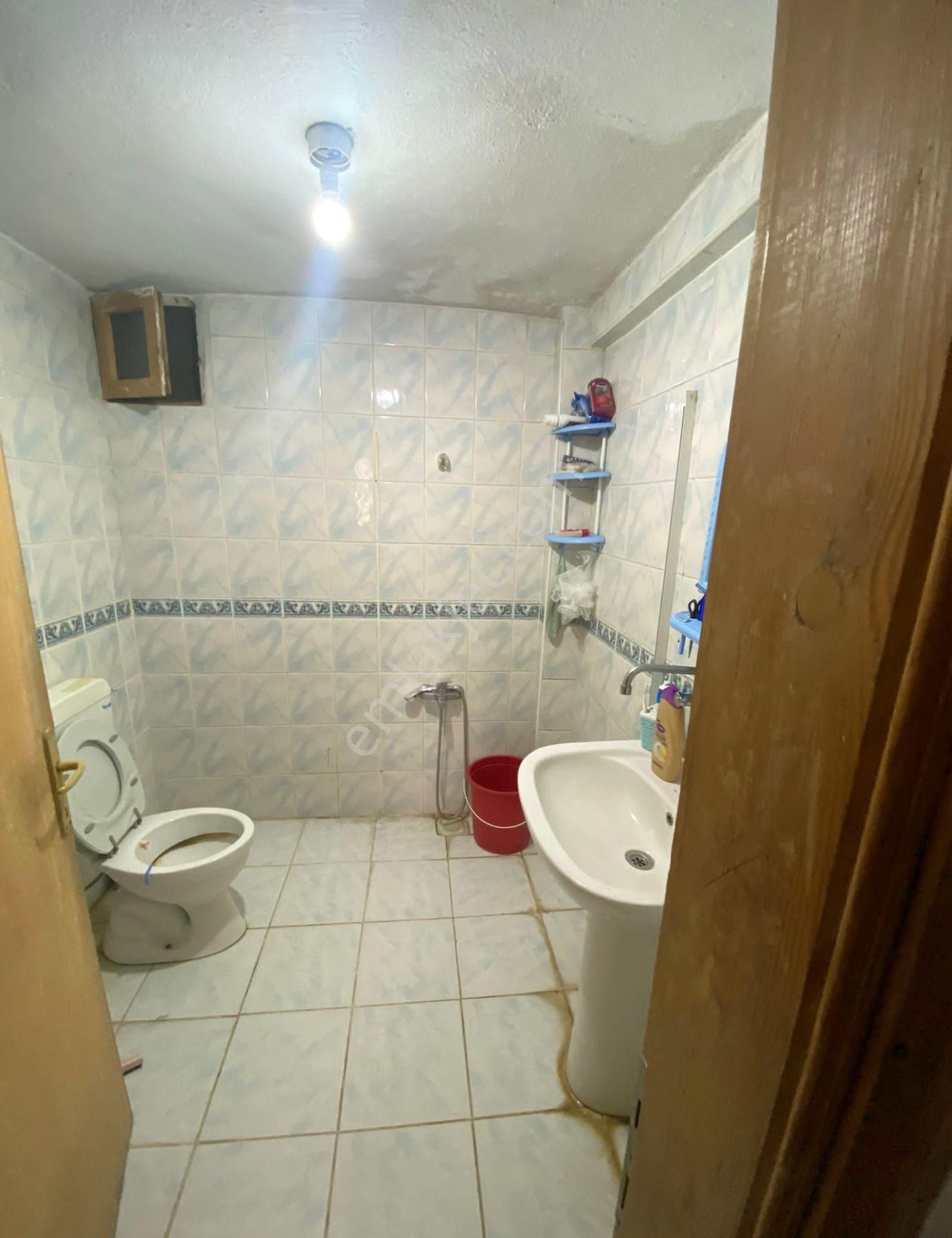 Recep Ümit'ten Kumlubel Mahallesinde Esenli Caddesi Yakınında Asansörlü Satılık 3+1 Daire - Görsel 16