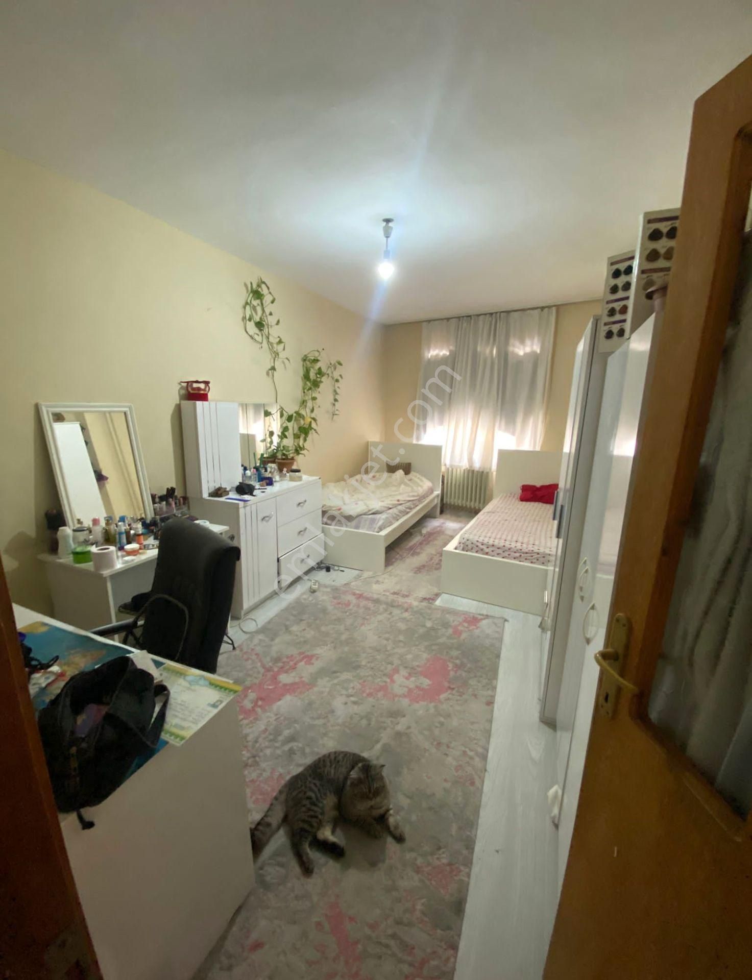 Recep Ümit'ten Kumlubel Mahallesinde Esenli Caddesi Yakınında Asansörlü Satılık 3+1 Daire - Görsel 11