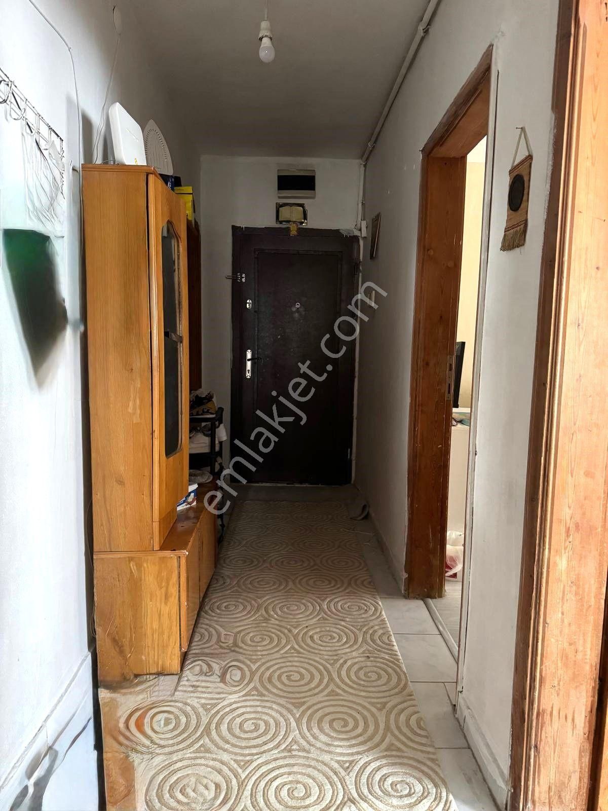 Recep Ümit'ten Kumlubel Mahallesinde Esenli Caddesi Yakınında Asansörlü Satılık 3+1 Daire - Görsel 8