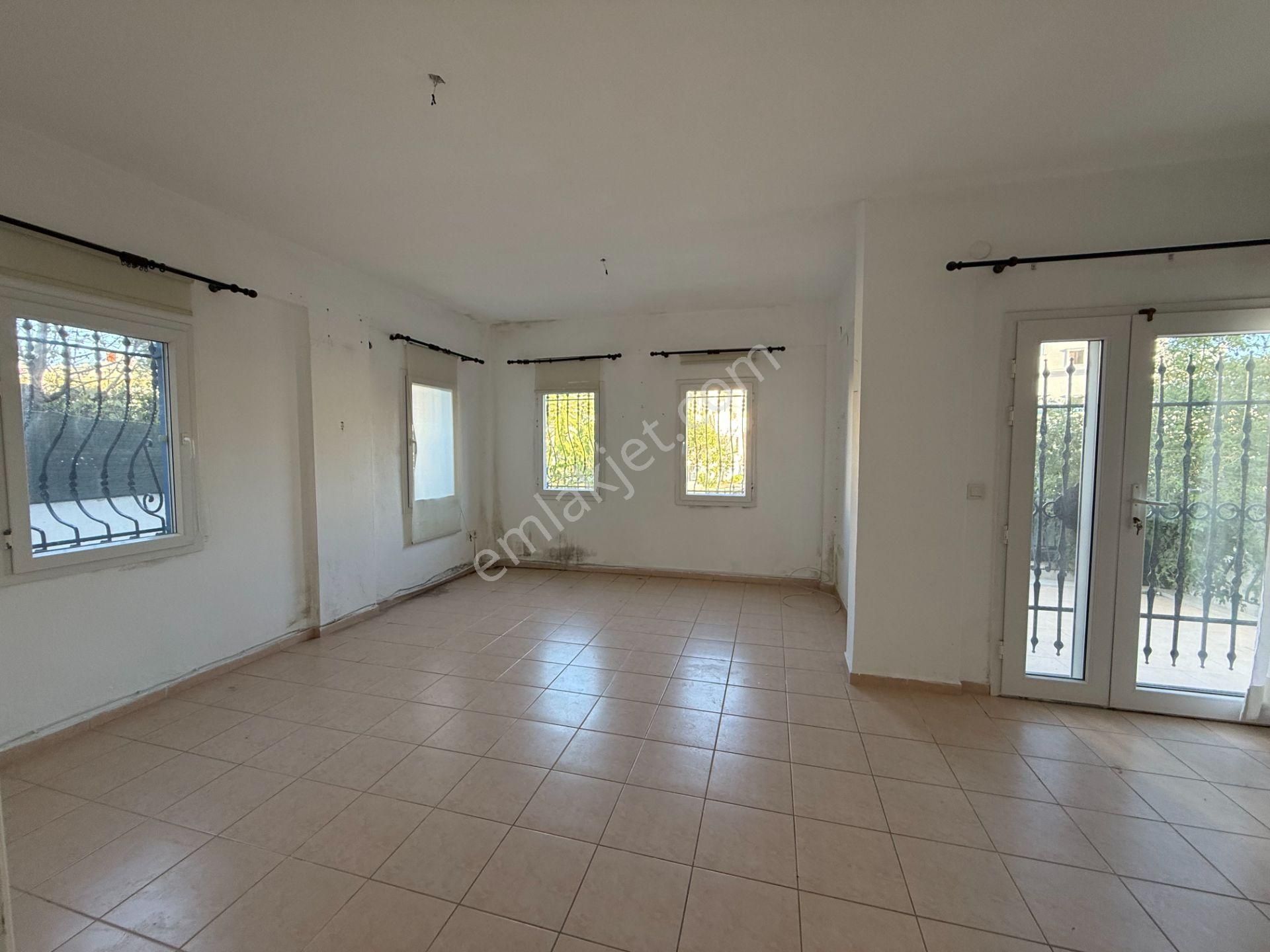 Bodrum Turgutreis Merkezde Kiralık Müstakil 4+1 Villa - Görsel 9